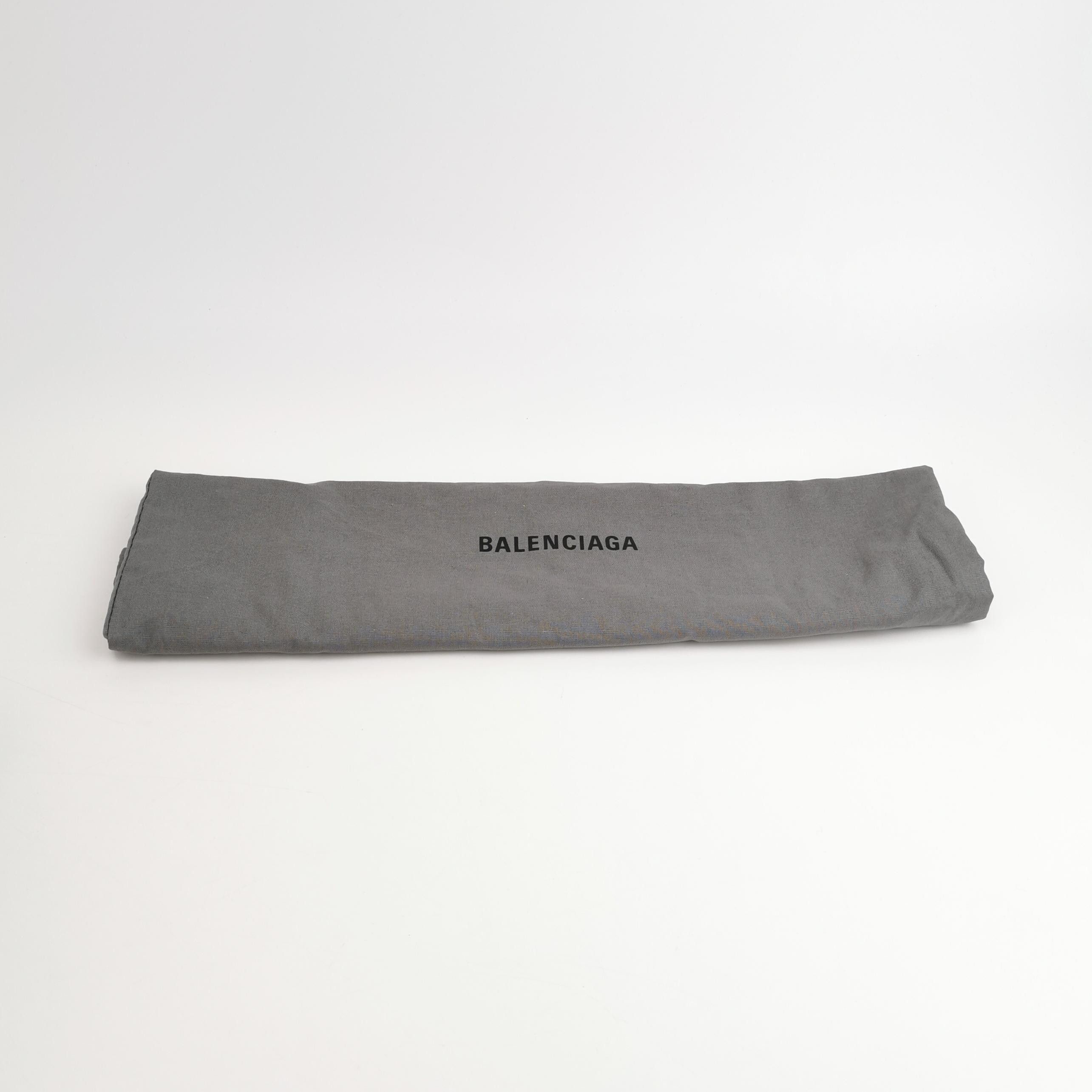 Balenciaga Balenciaga Women os Shoulder Bags Size ONE SIZE - 9 Thumbnail