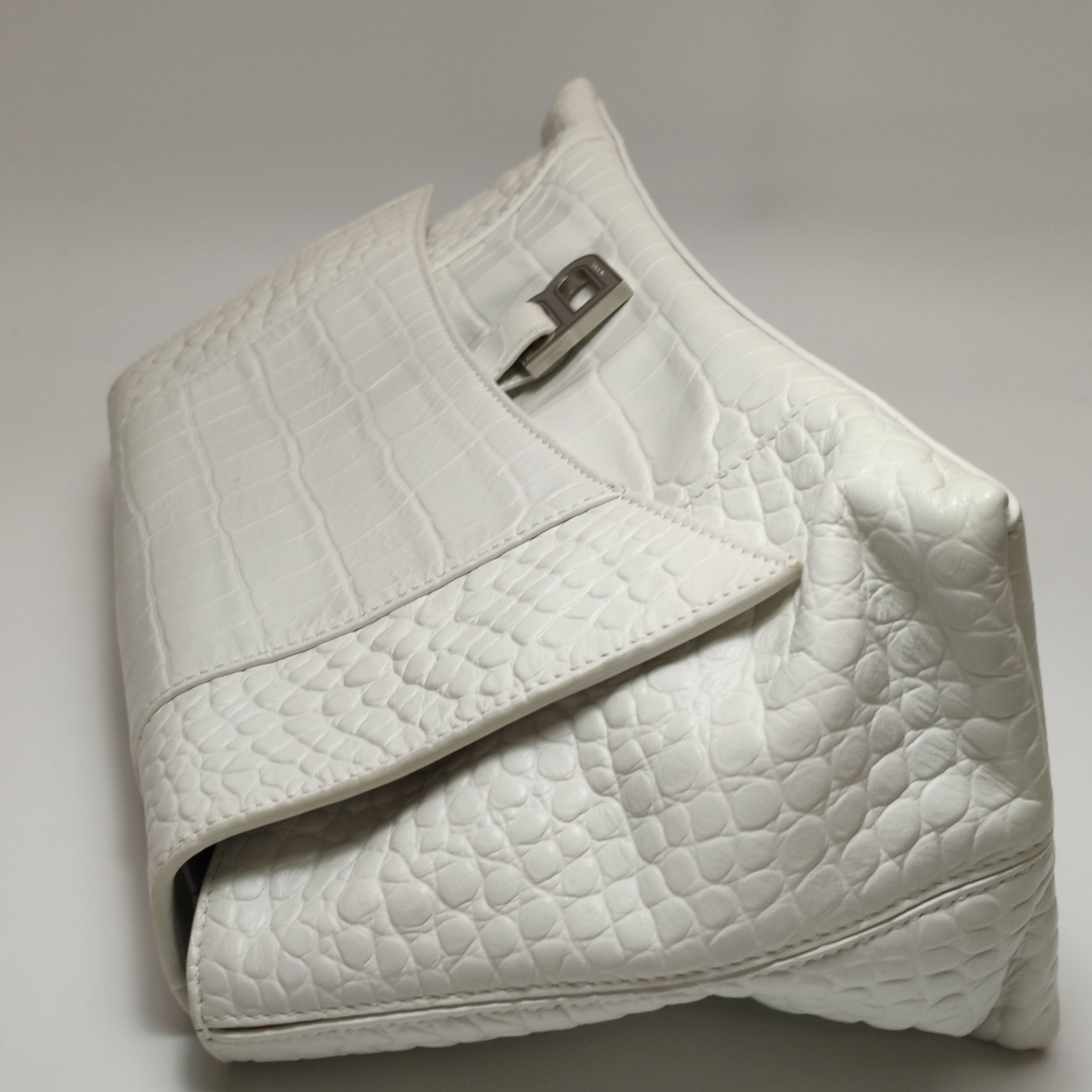 Balenciaga Balenciaga Women os Shoulder Bags Size ONE SIZE - 24 Thumbnail