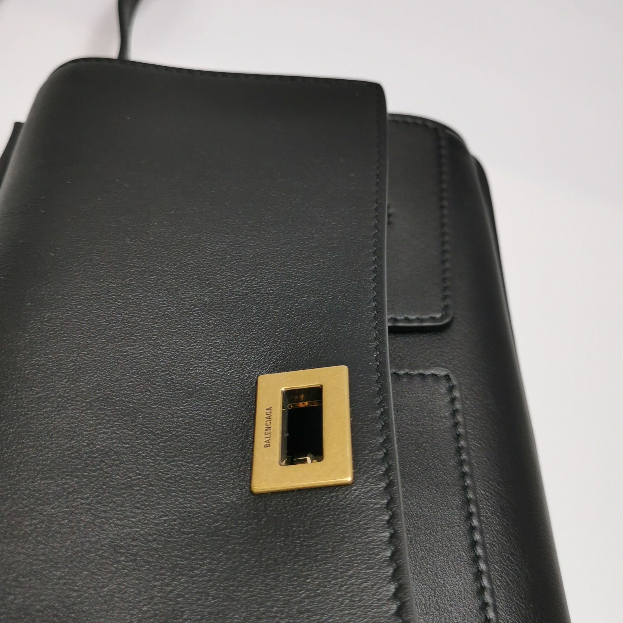 Balenciaga Balenciaga Women os Shoulder Bags Size ONE SIZE - 13 Thumbnail