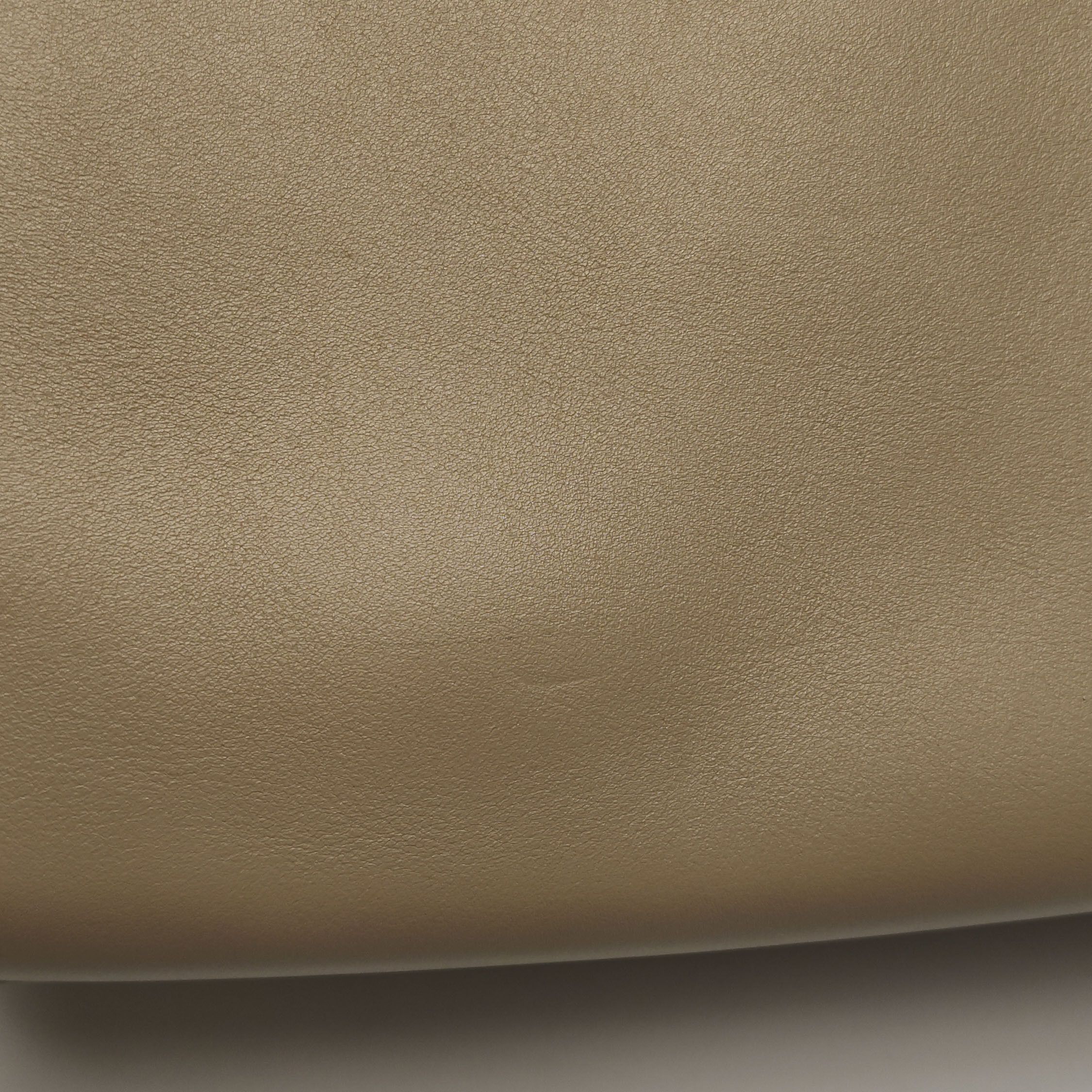 Balenciaga Balenciaga Women os Crossbody Bags Size ONE SIZE - 16 Thumbnail