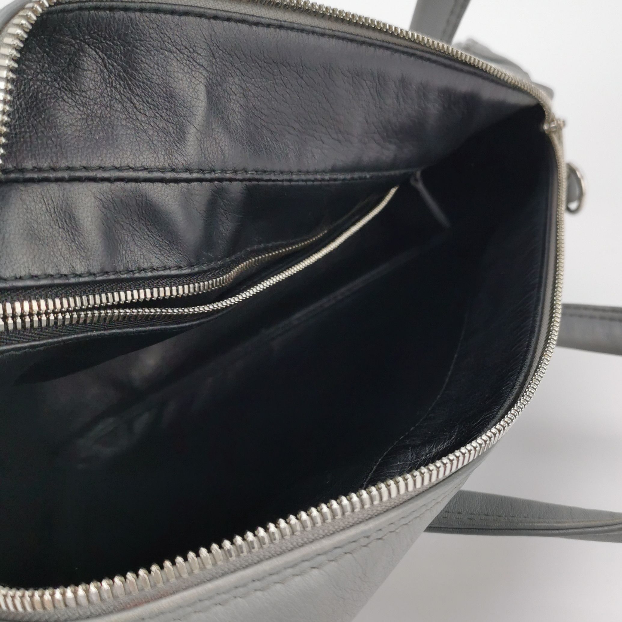 Balenciaga Balenciaga Women os Shoulder Bags Size ONE SIZE - 7 Thumbnail