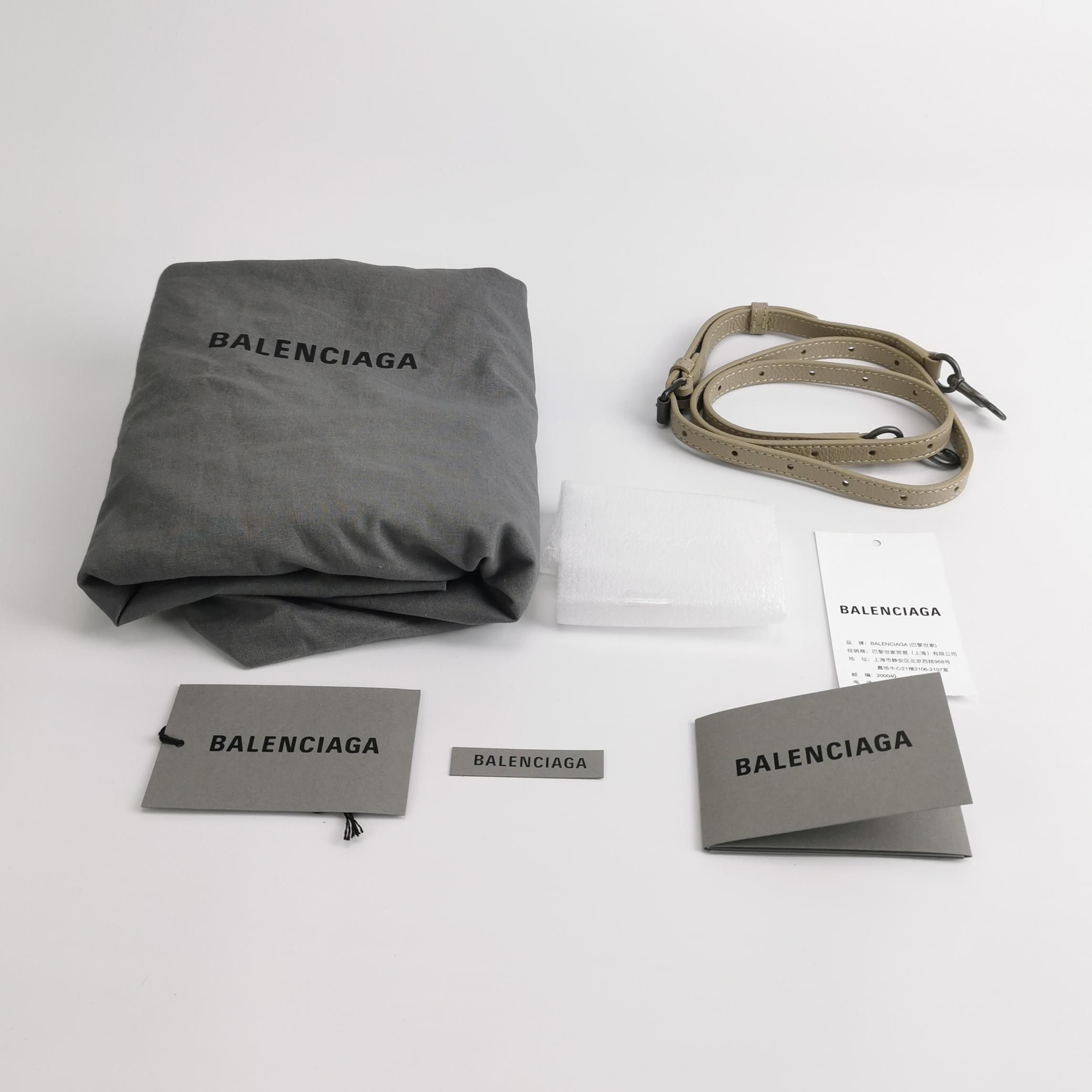 Balenciaga Balenciaga Women os Shoulder Bags Size ONE SIZE - 11 Thumbnail