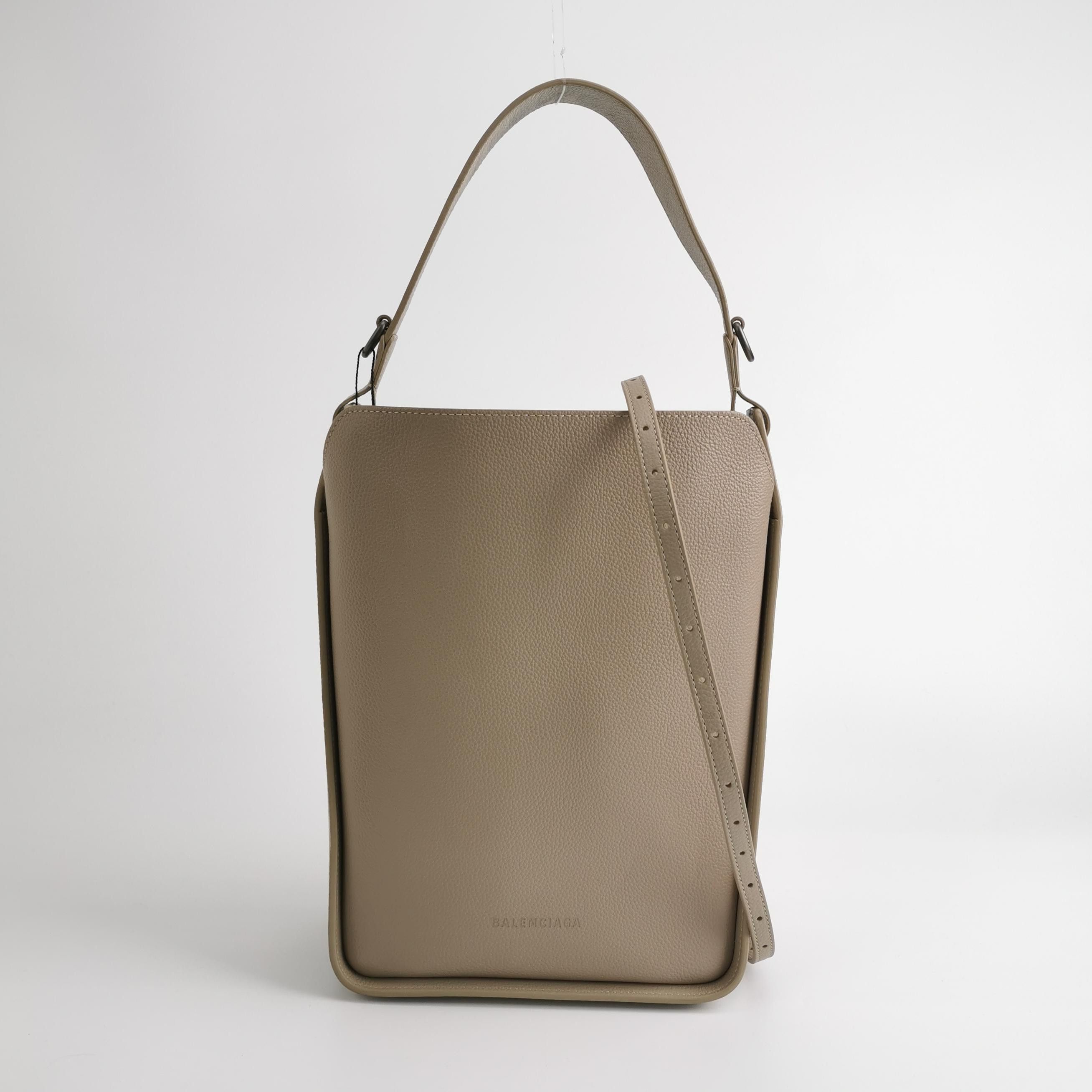 Balenciaga Balenciaga Women os Shoulder Bags Size ONE SIZE - 9 Thumbnail