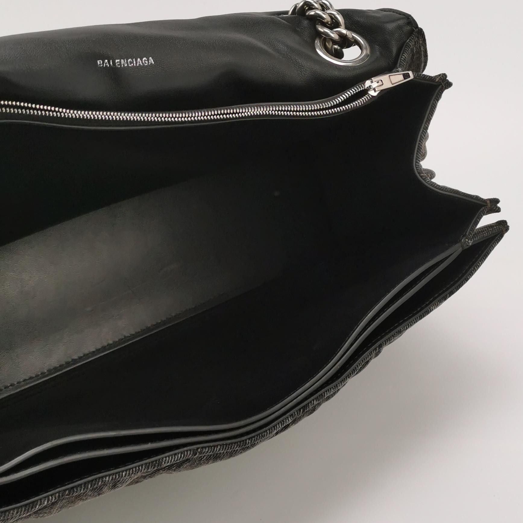 Balenciaga Balenciaga Women os Shoulder Bags Size ONE SIZE - 7 Thumbnail