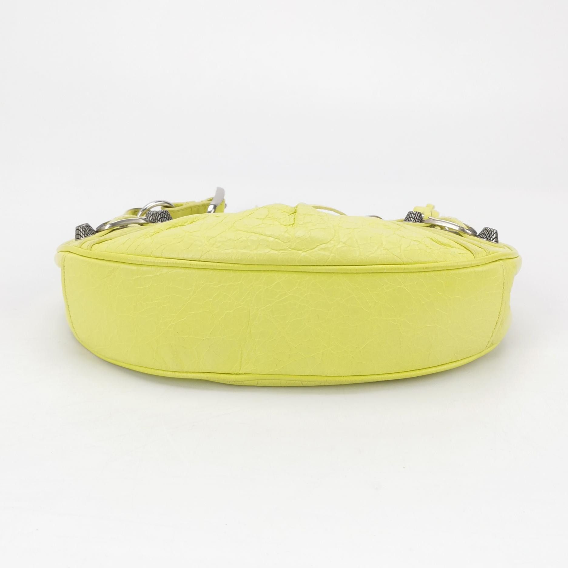 Balenciaga Balenciaga Women os Shoulder Bags Size ONE SIZE - 6 Thumbnail