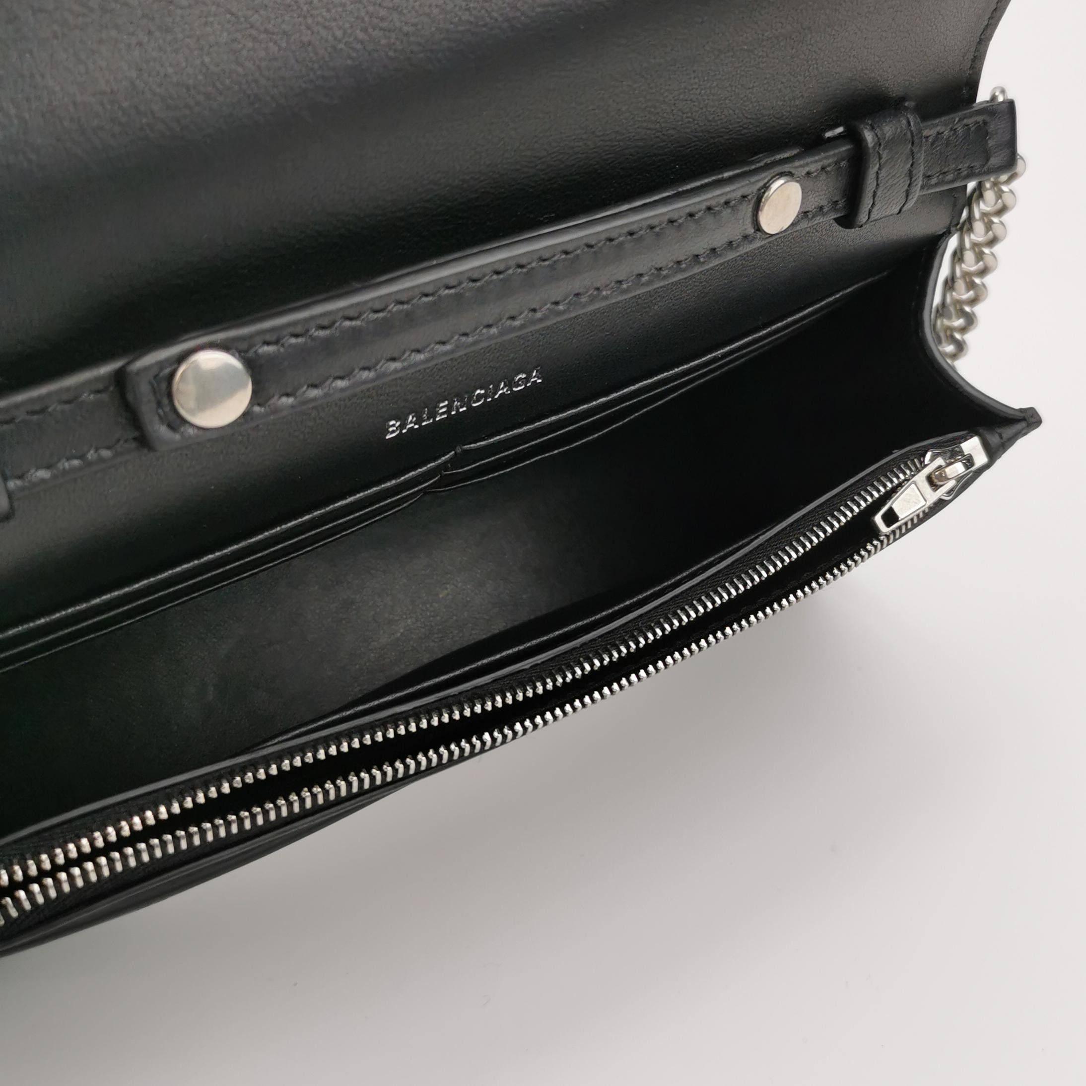 Balenciaga Balenciaga Women os Shoulder Bags Size ONE SIZE - 7 Thumbnail