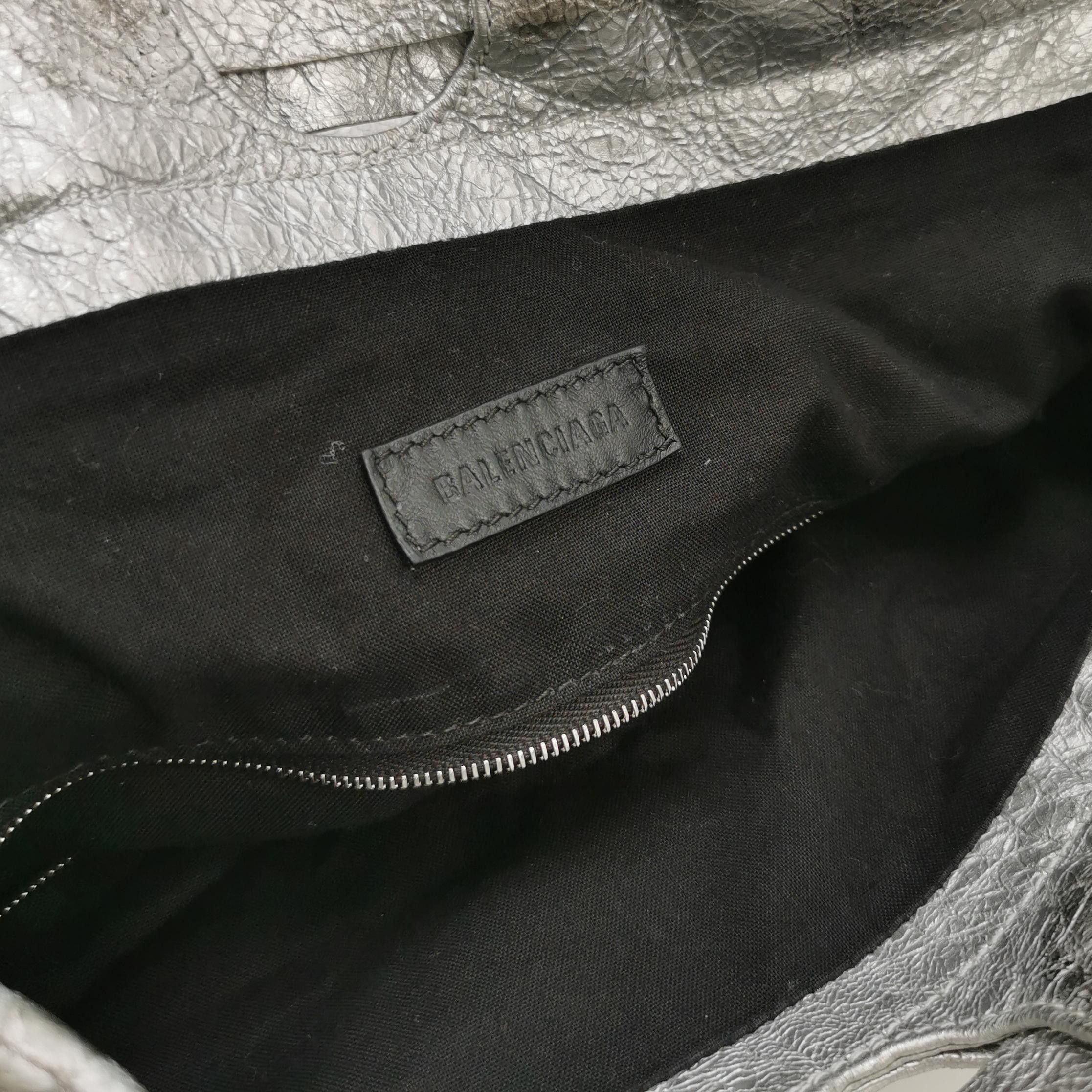 Balenciaga Balenciaga Women os Shoulder Bags Size ONE SIZE - 8 Thumbnail