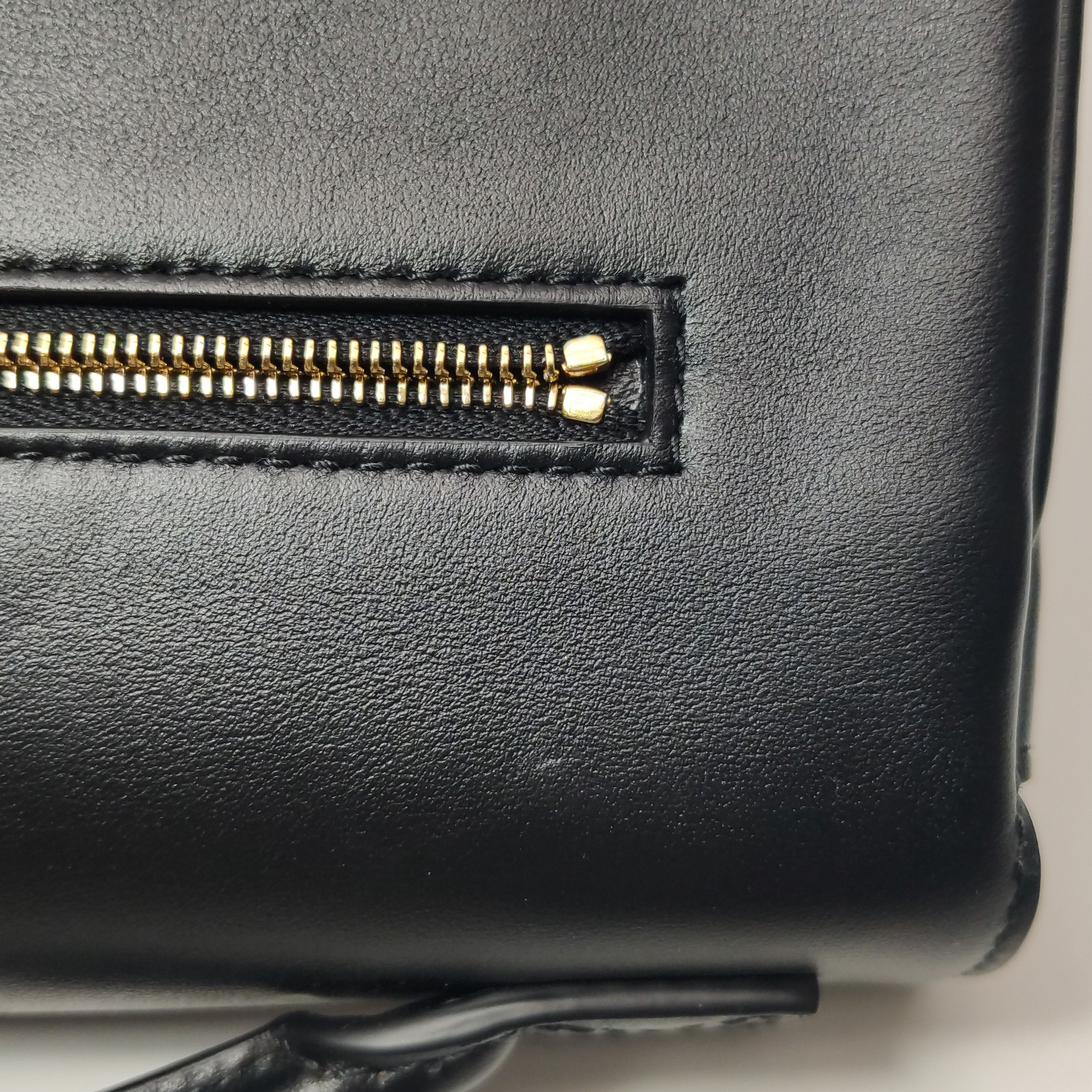 Balenciaga Balenciaga Women os Shoulder Bags Size ONE SIZE - 14 Thumbnail