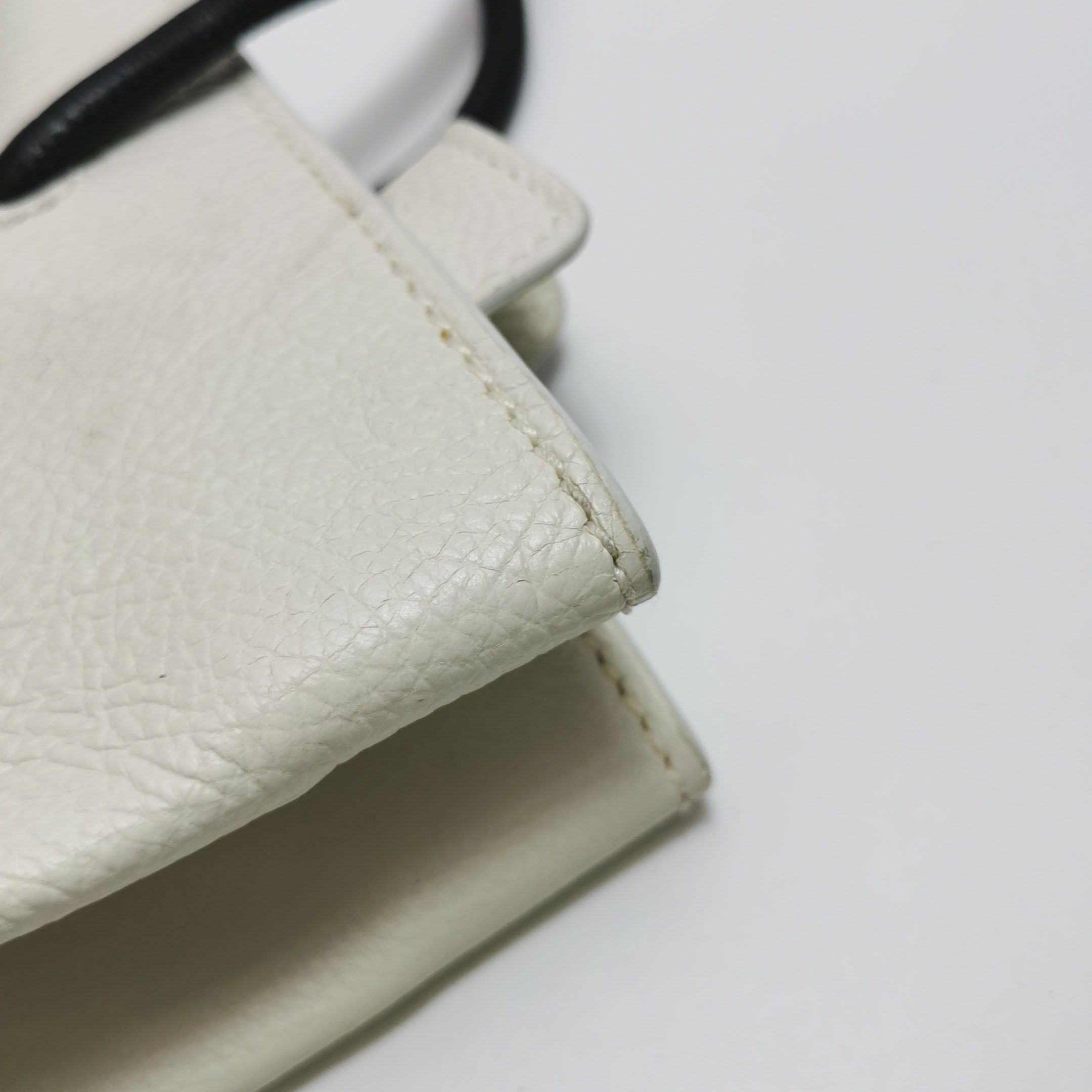 Balenciaga Balenciaga Women os Shoulder Bags Size ONE SIZE - 14 Thumbnail