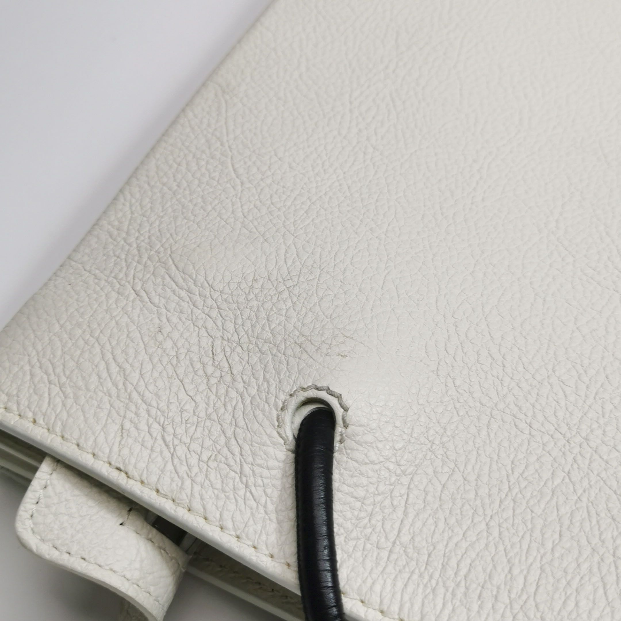 Balenciaga Balenciaga Women os Shoulder Bags Size ONE SIZE - 18 Thumbnail