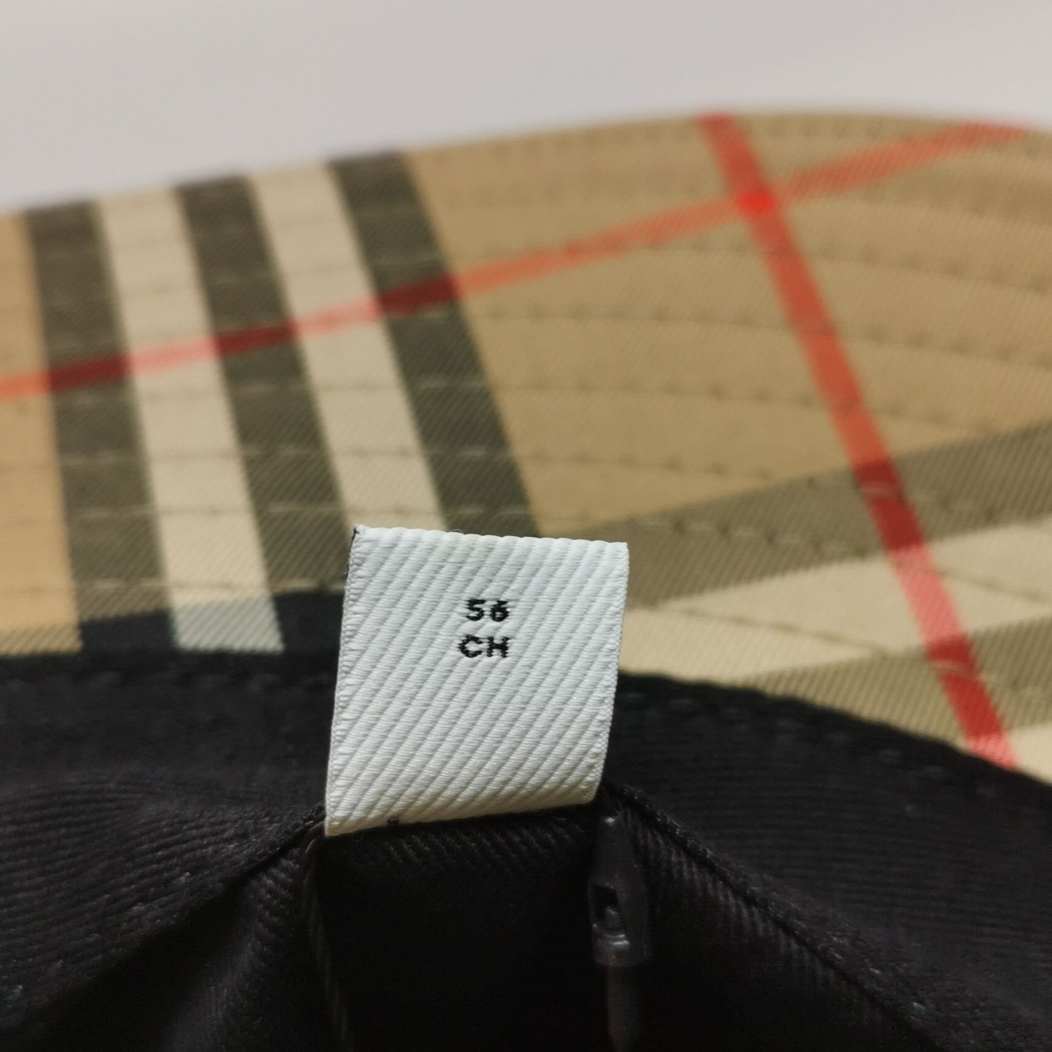 Burberry Burberry Classic Check Bucket Hat Size ONE SIZE - 6 Thumbnail
