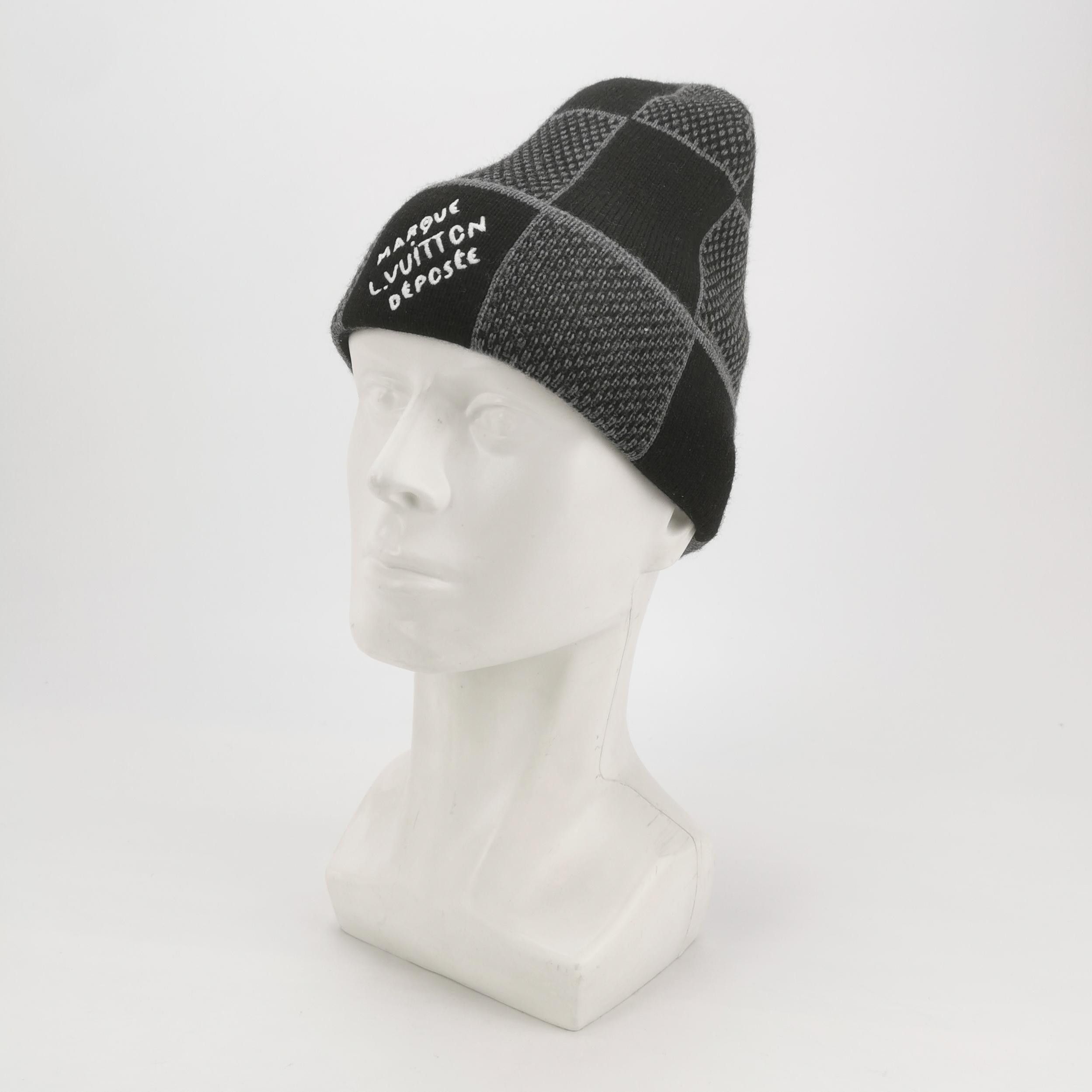Louis Vuitton Louis Vuitton Damier Heritage Logo Beanie Size ONE SIZE Size ONE SIZE - 2 Thumbnail
