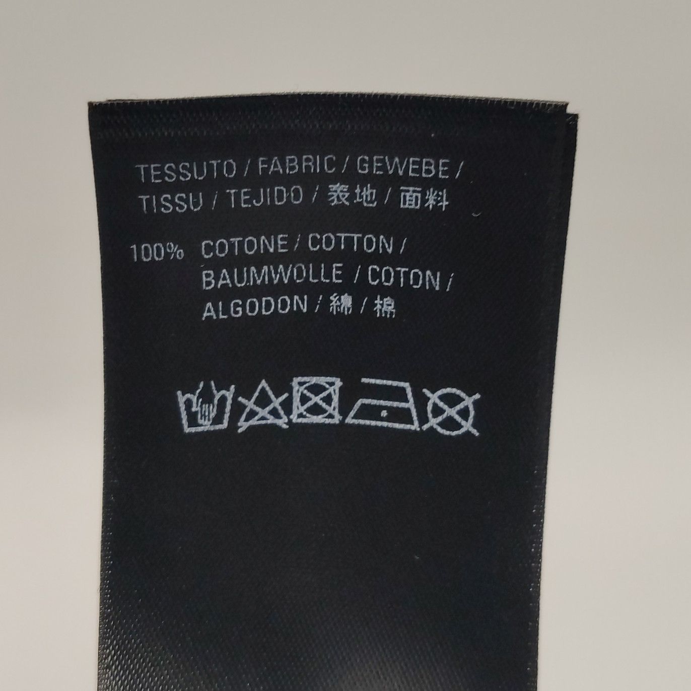 Balenciaga Balenciaga Pixel Logo T-Shirt Size S Size US S / EU 44-46 / 1 - 9 Thumbnail