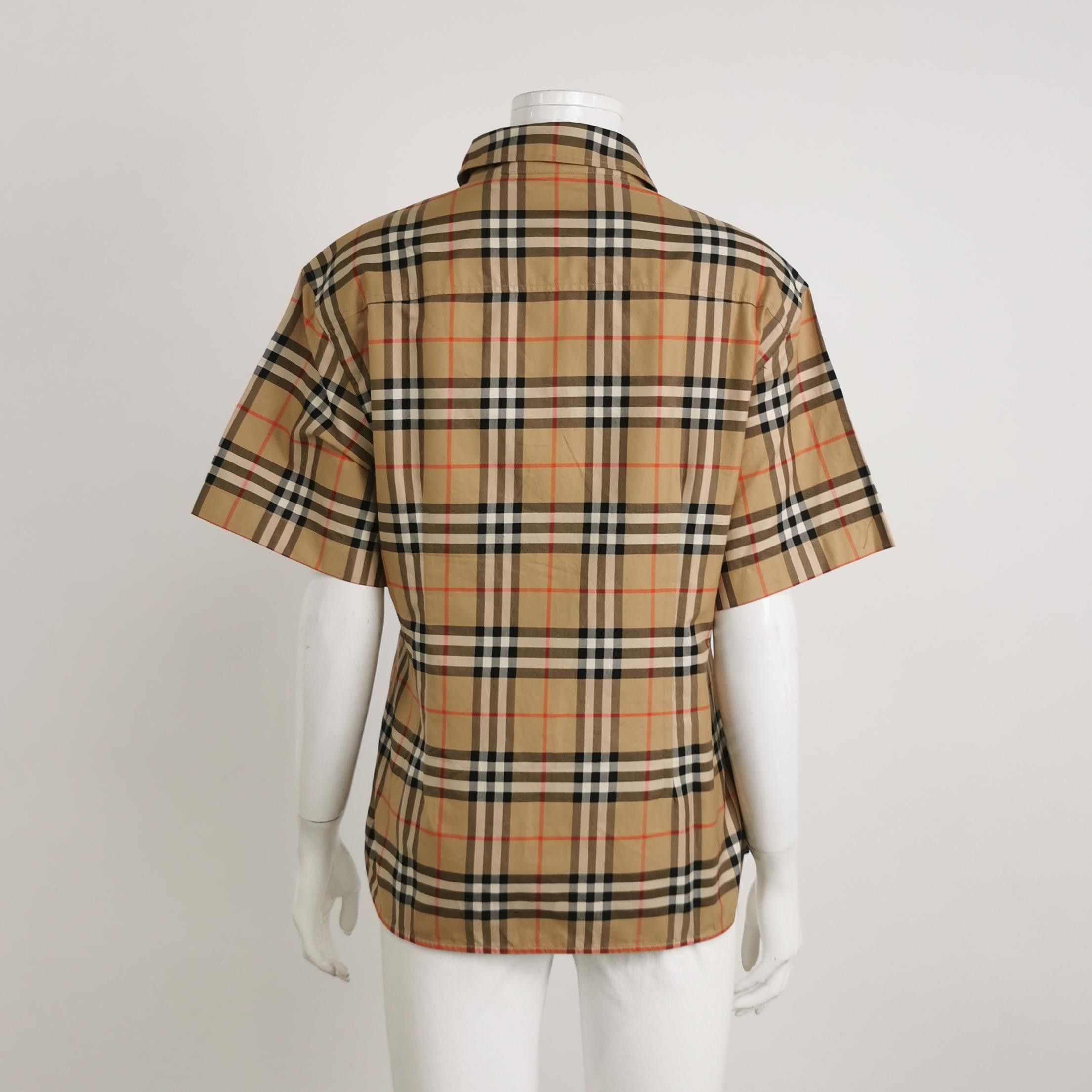 Burberry Burberry Check Short Sleeve Button Up Shirt Size 6 Size S / US 4 / IT 40 - 2 Thumbnail
