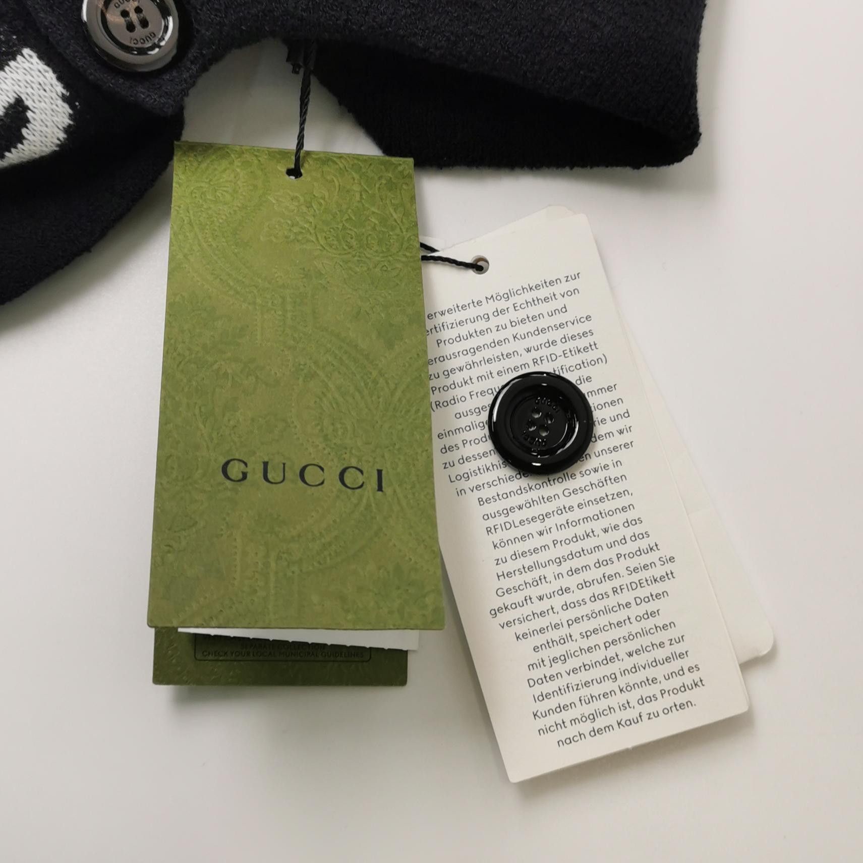 Gucci Gucci Floral Logo Knit Polo Size S Size US S / EU 44-46 / 1 - 4 Thumbnail