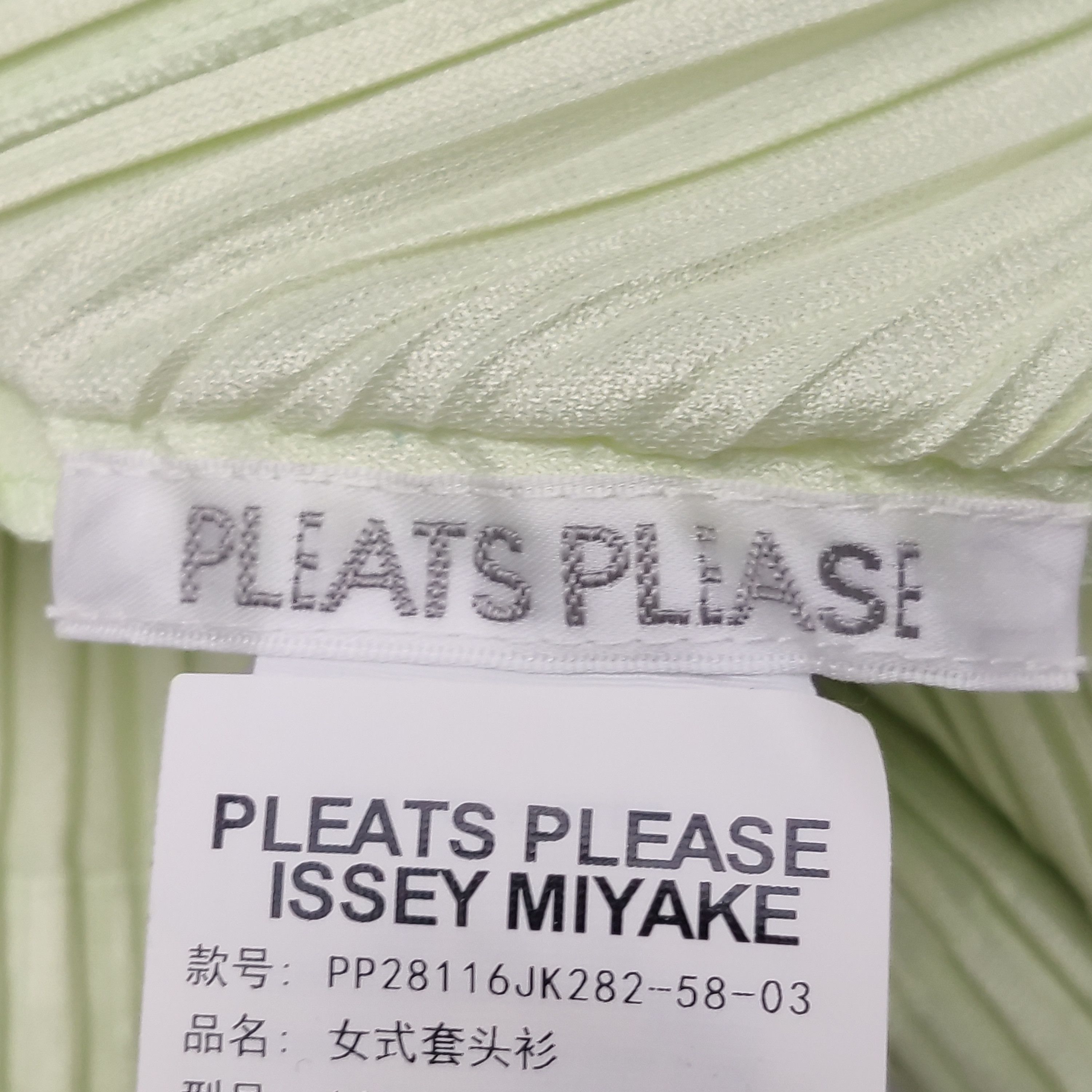 Pleats Please Issey Miyake Pleats Please Pleated Round Neck Top Size 3 Size M / US 6-8 / IT 42-44 - 4 Thumbnail