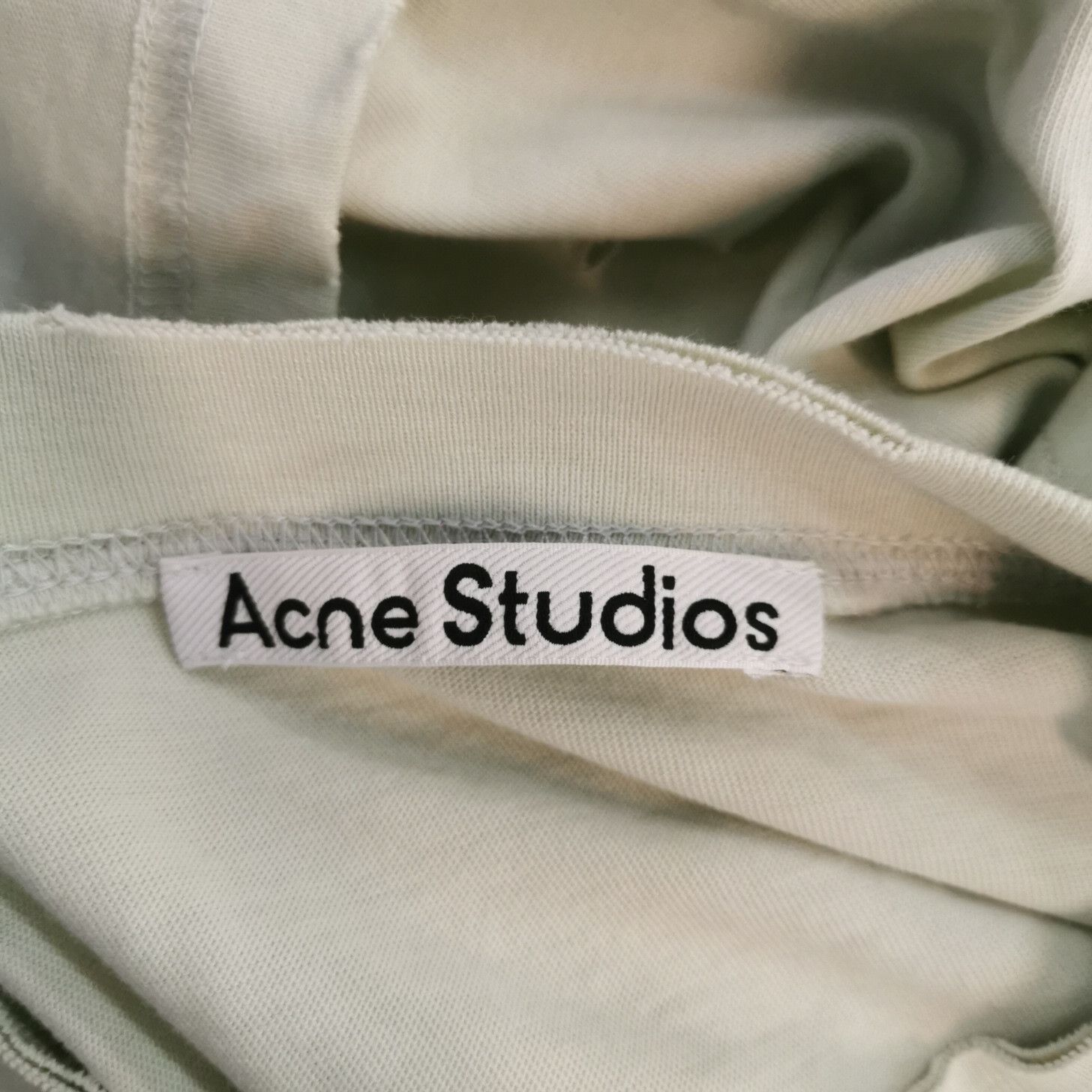 Acne Studios Acne Studios Distressed Logo Print T-Shirt Size S Size US S / EU 44-46 / 1 - 4 Thumbnail