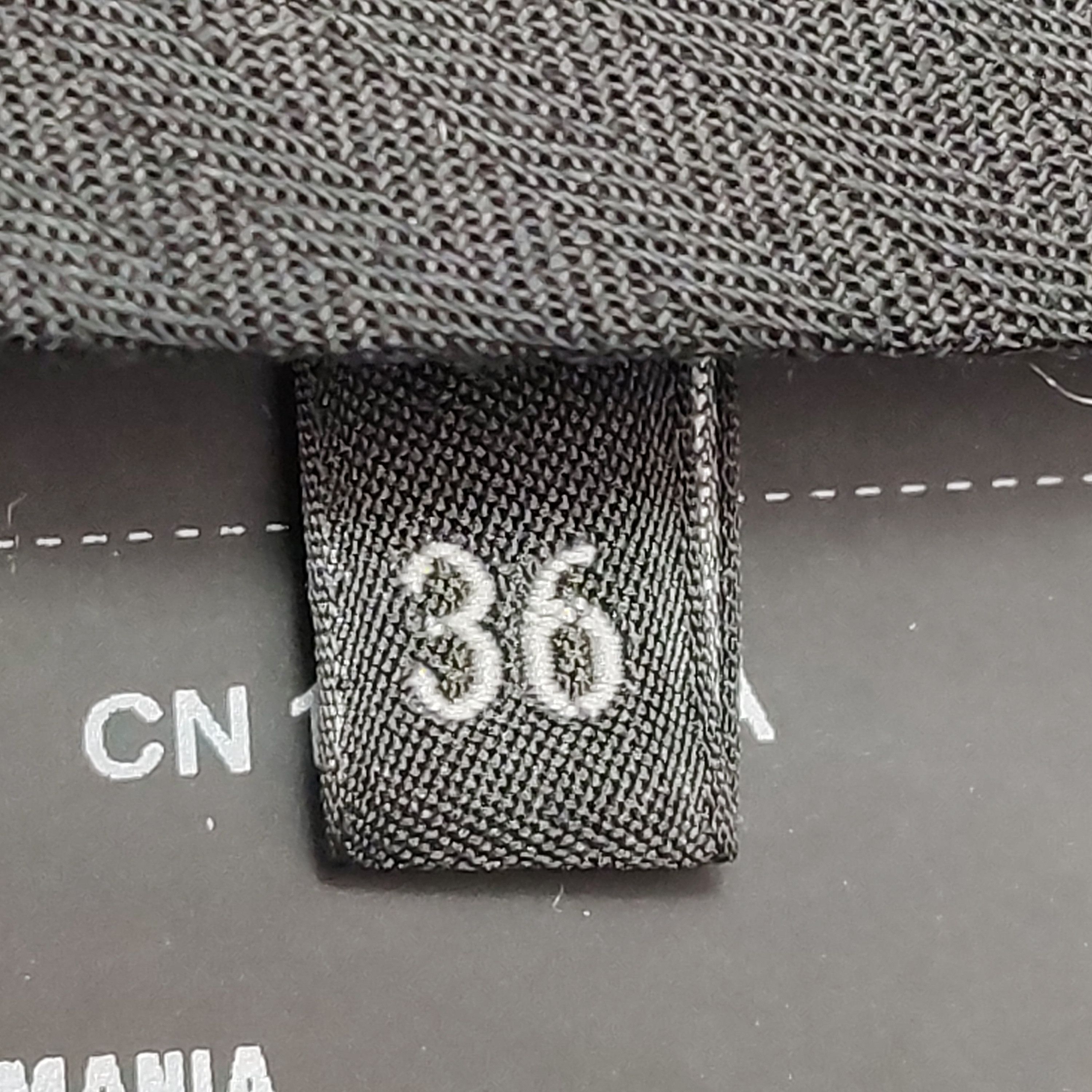 Prada Prada Check Wool Blend Pants Size 36 Size 25" / US 0 / IT 36 - 5 Thumbnail