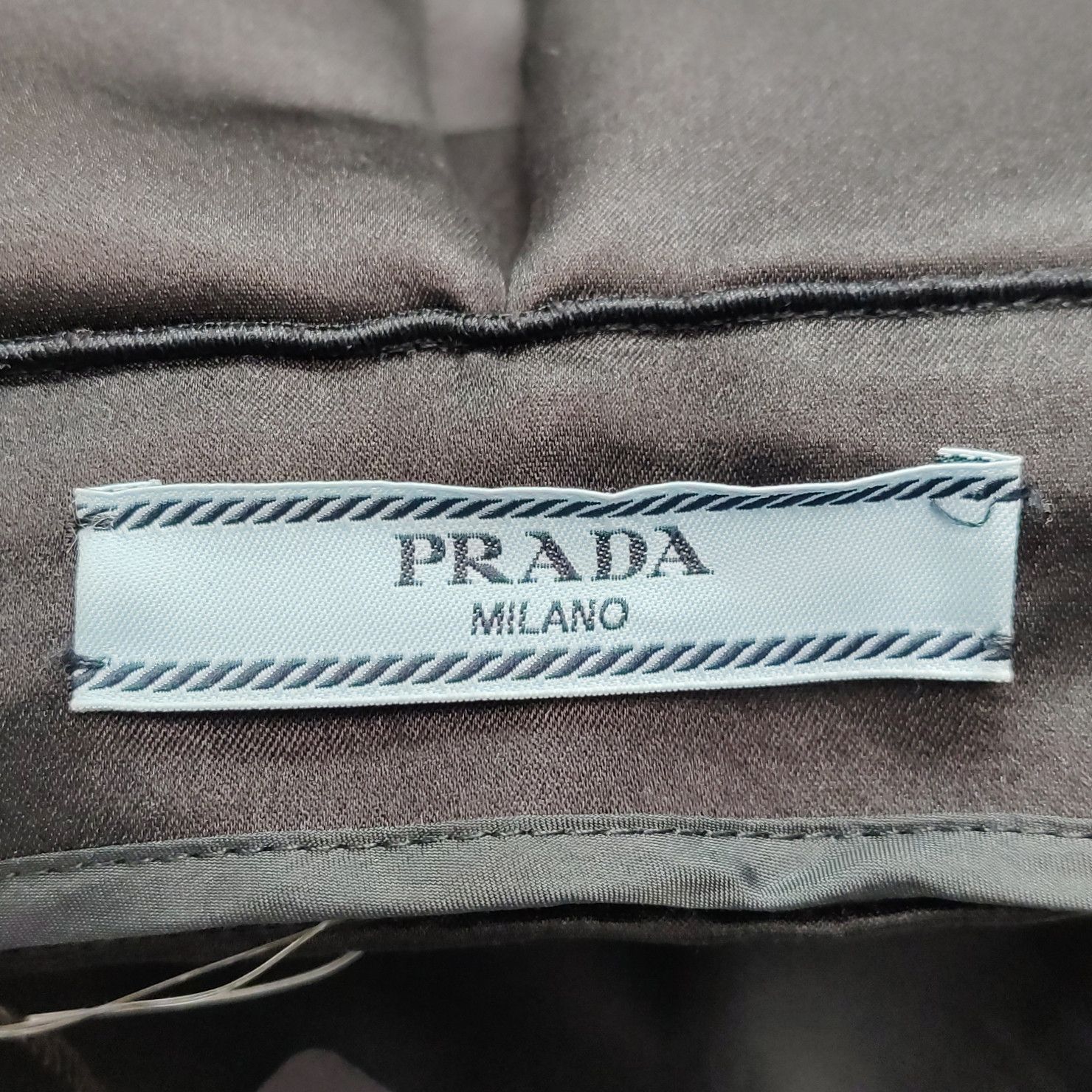 Prada Prada 100% Silk Mini Skirt Size 42 Size 28" / US 6 / IT 42 - 4 Thumbnail