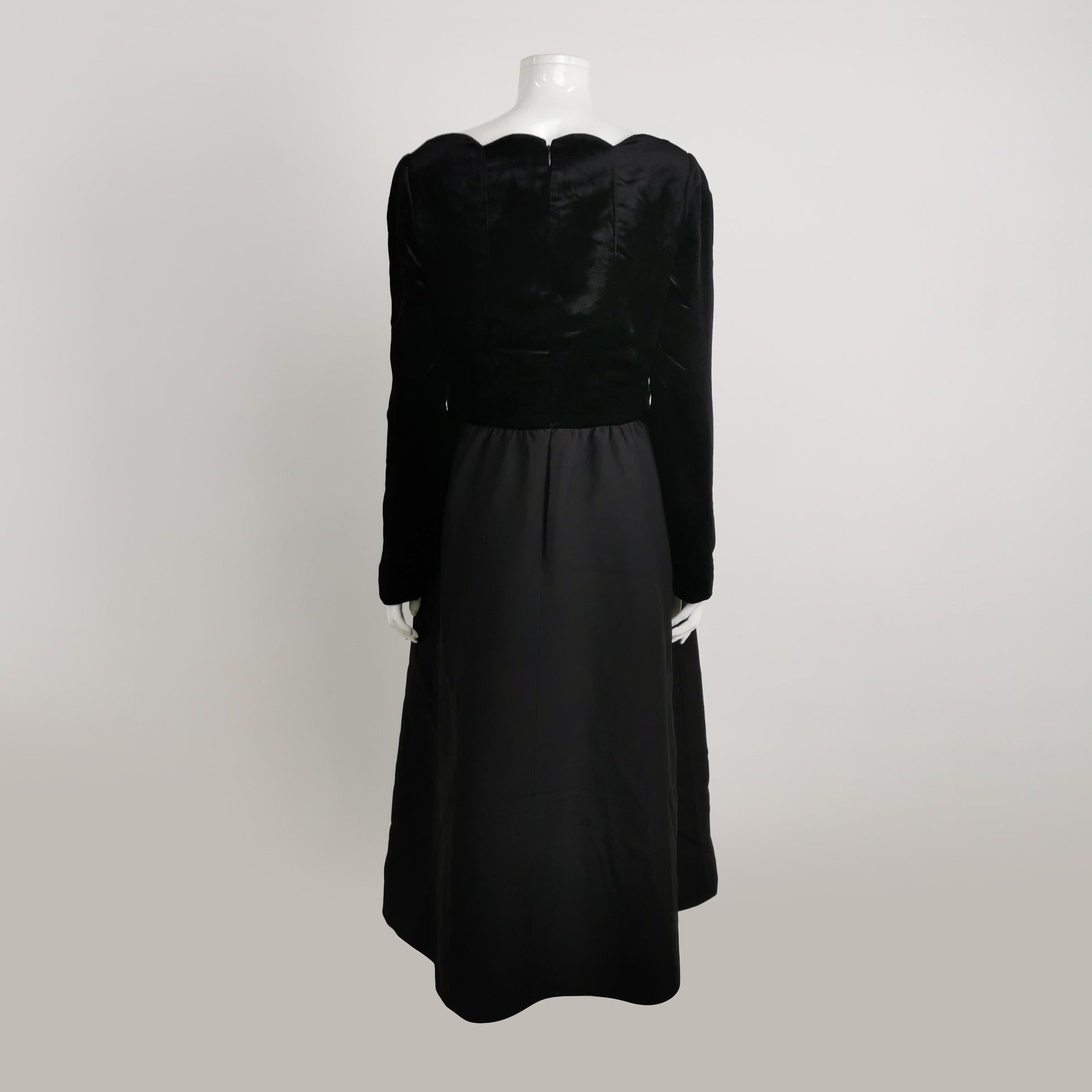Valentino Valentino Black Velvet Panel Midi Dress Size 44 Size M / US 6-8 / IT 42-44 - 2 Thumbnail