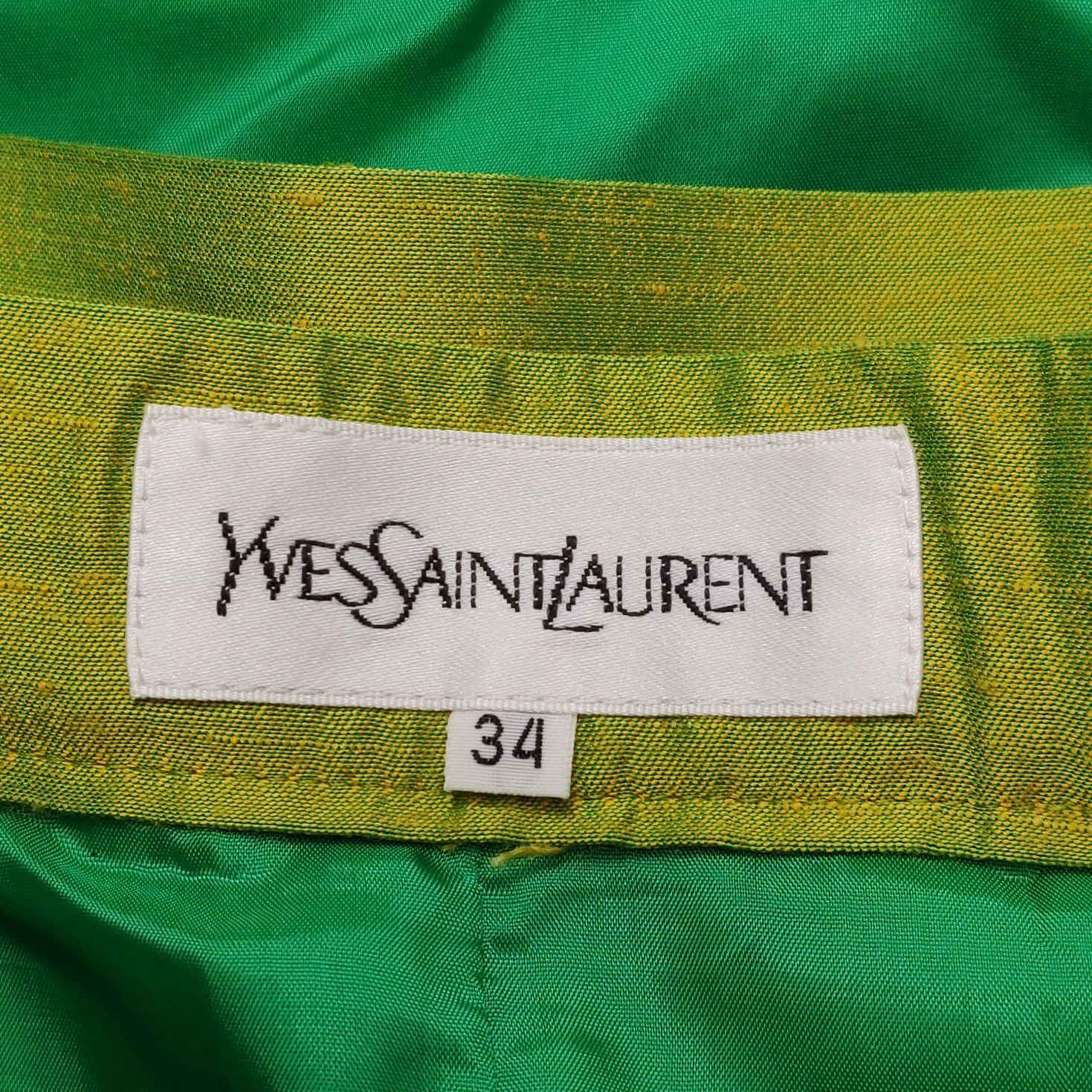 Saint Laurent Paris Yves Saint Laurent Green Skirt Size 34 Size 25" / US 0 / IT 36 - 4 Thumbnail