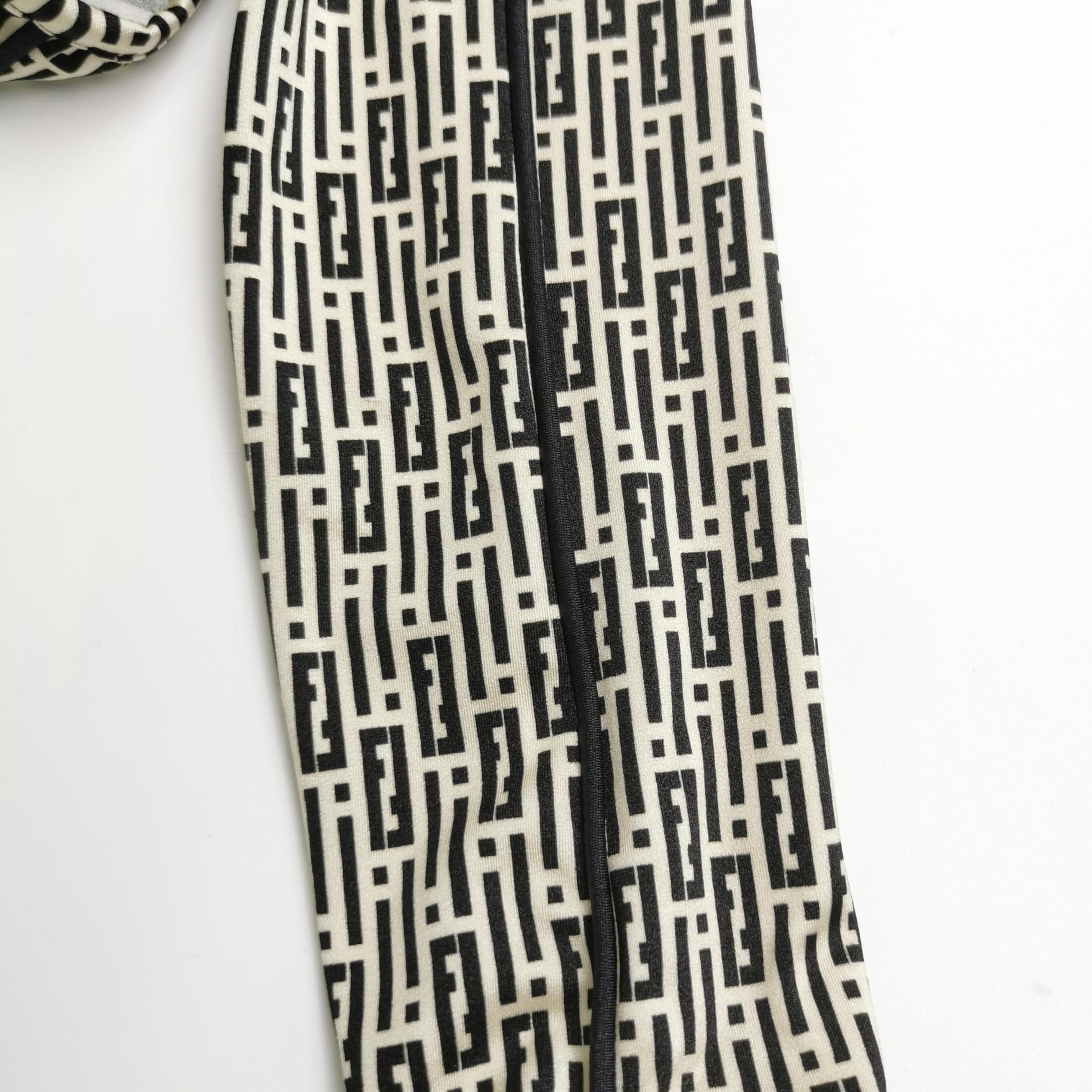 Fendi Fendi Logo Print Bodysuit Size IT 38 Size XS / US 0-2 / IT 36-38 - 3 Thumbnail