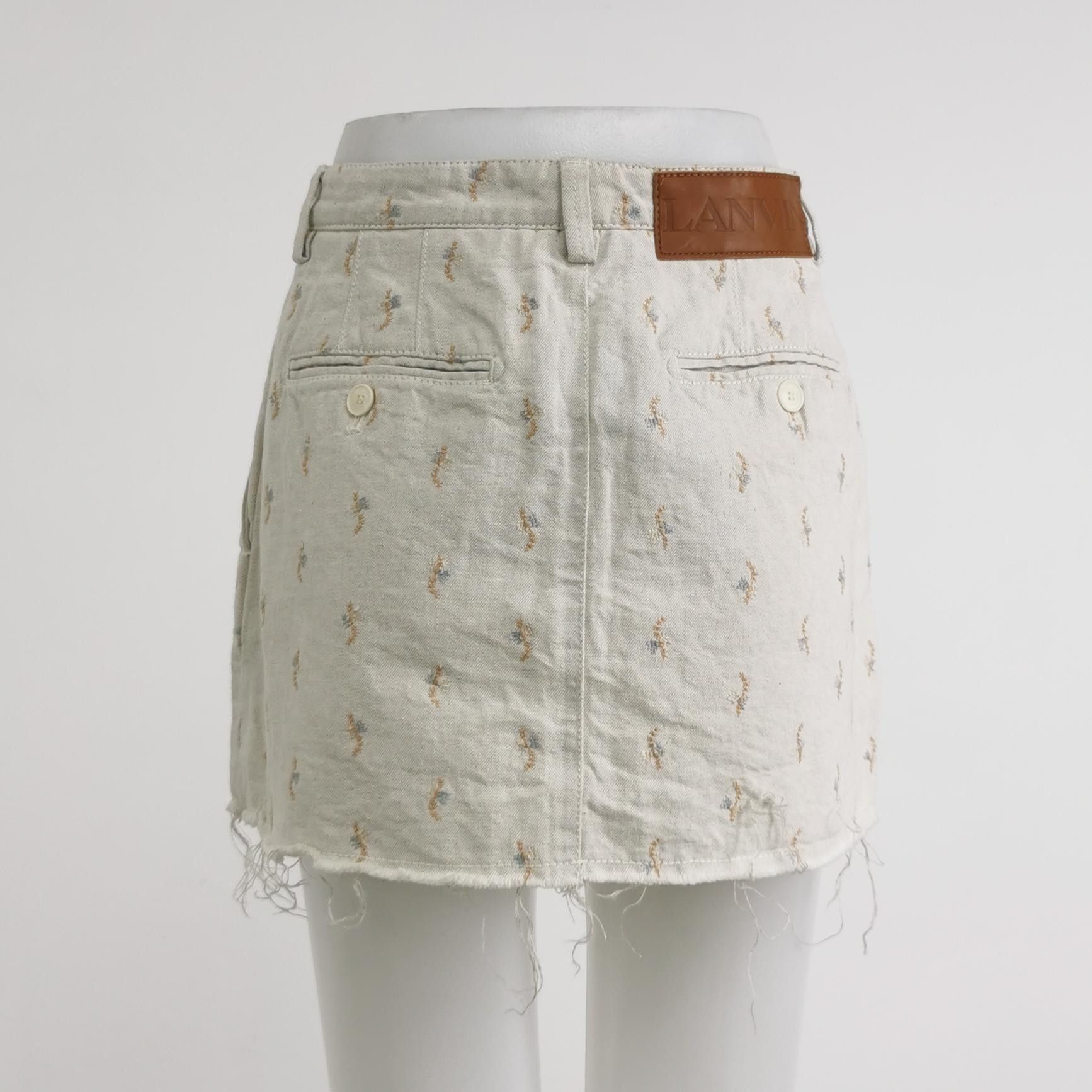 Lanvin Lanvin Floral Embroidered Mini Skirt Size 38 Size 27" / US 4 / IT 40 - 2 Thumbnail