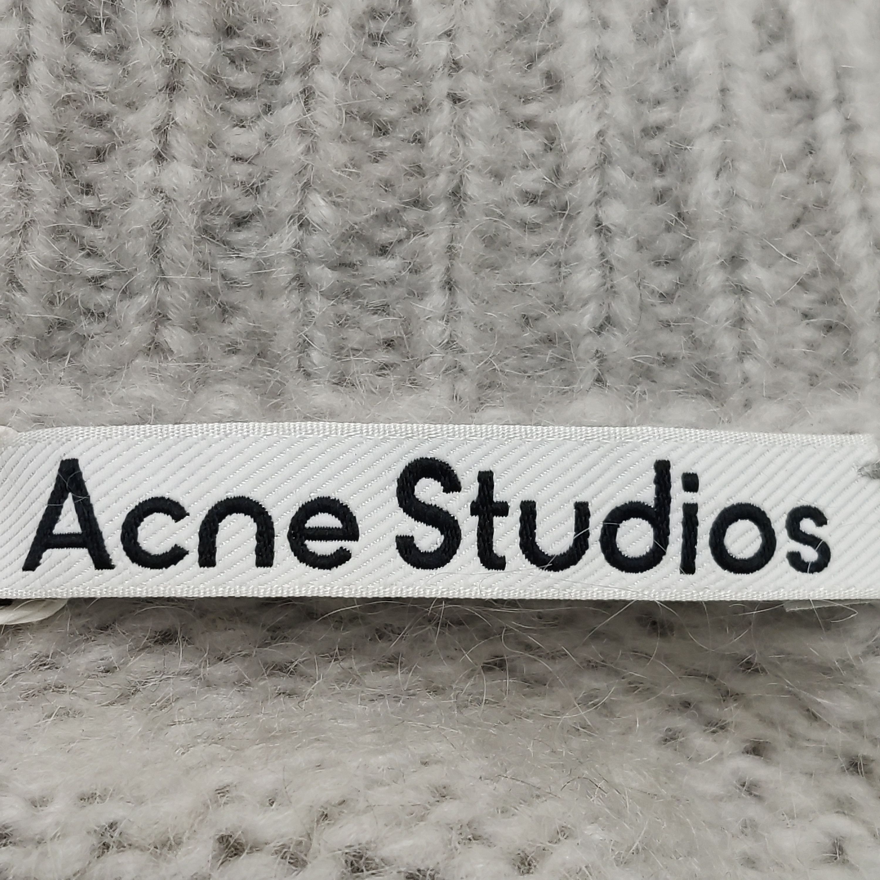 Acne Studios Acne Studios Mohair Blend V-Neck Cardigan Size M Size US M / EU 48-50 / 2 - 5 Thumbnail