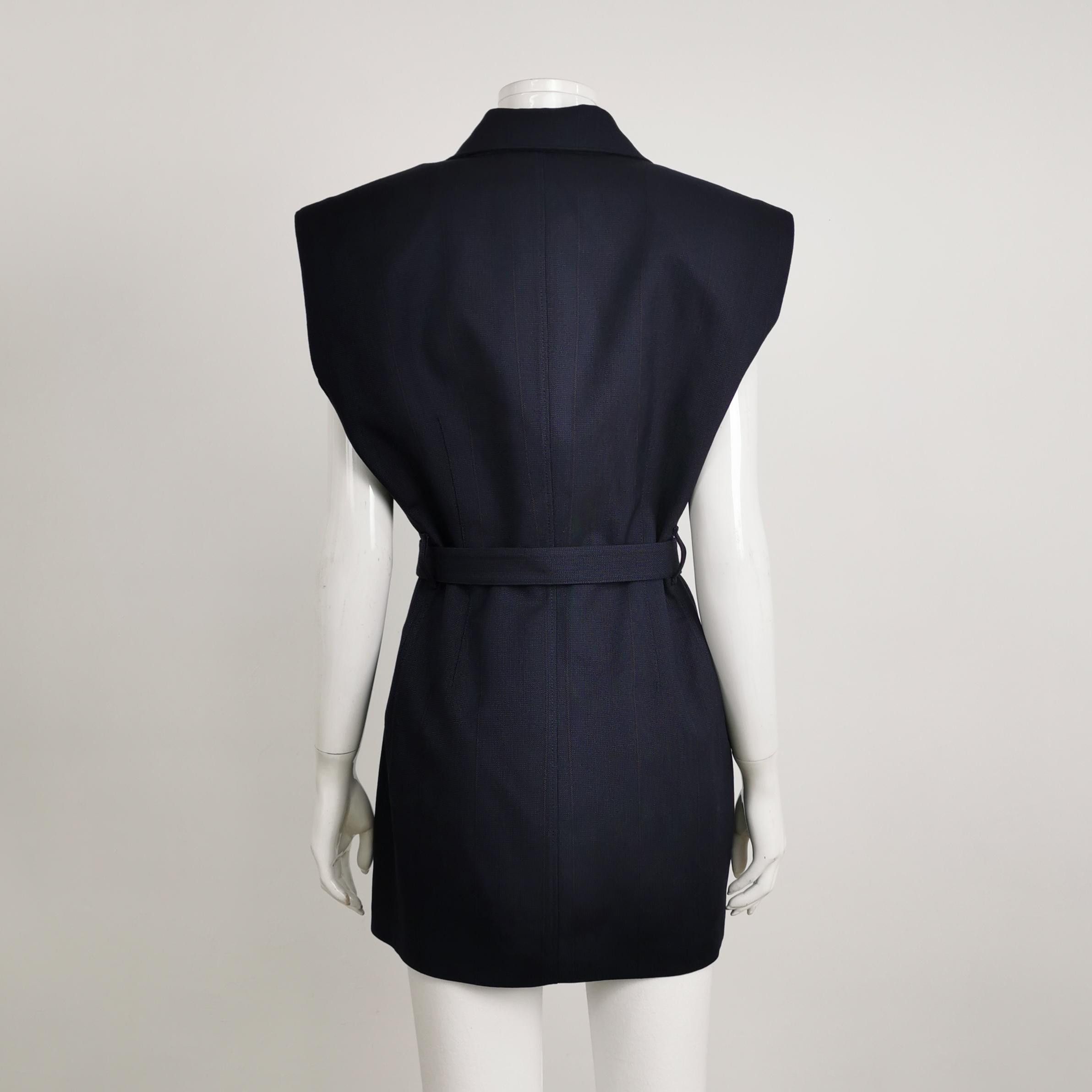 Prada Prada Virgin Wool Belted Vest Size 40 Size S / US 4 / IT 40 - 2 Thumbnail