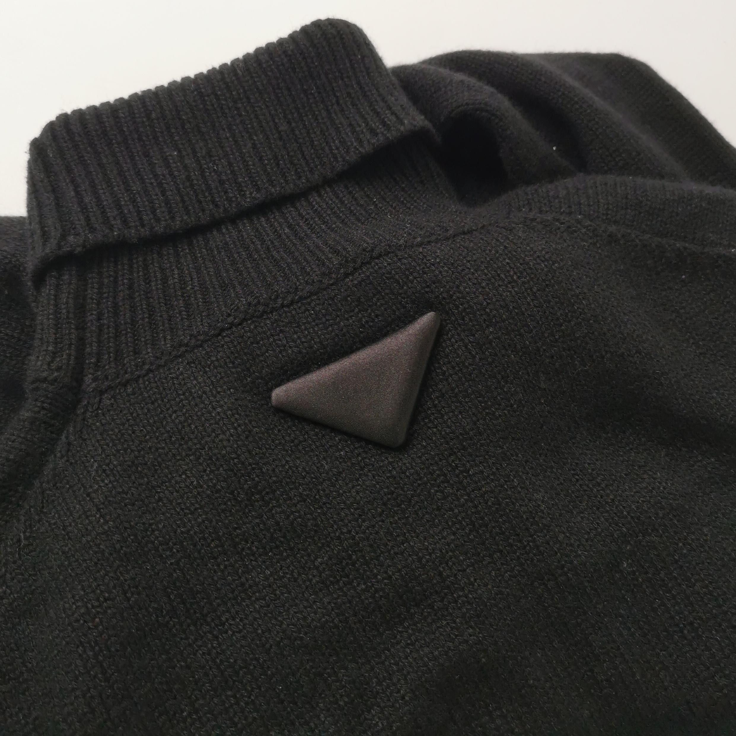 Prada Prada Cashmere Turtleneck Sweater Size M Size M / US 6-8 / IT 42-44 - 3 Thumbnail