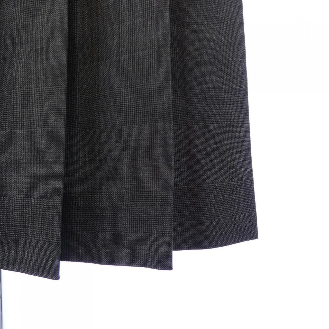 Miu Miu Miu Miu Miu Miu Skirt Others Skirts MG1909S23110DI DUTY FREE for USA Size ONE SIZE - 5 Thumbnail