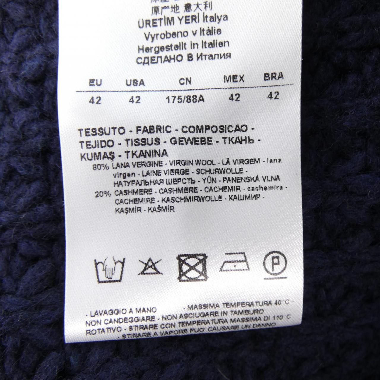 Giorgio Armani Giorgio Armani Giorgio Armani Cashmere Blend Knitwear Textile Tops DUTY FREE for USA Size ONE SIZE - 3 Thumbnail