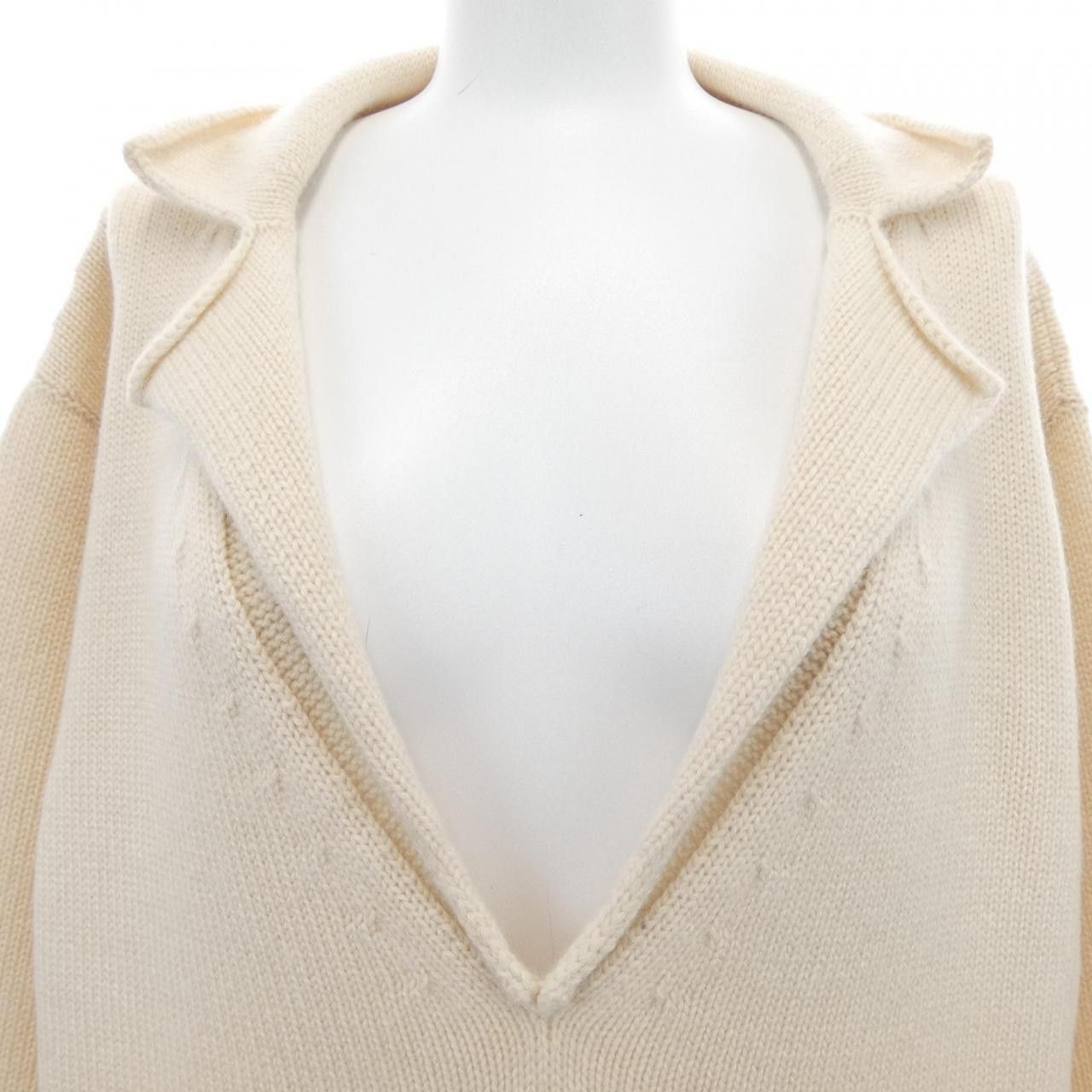 Chanel Chanel Chanel Cashmere Knit Textile Tops P47679K06042 DUTY FREE for USA Size ONE SIZE - 5 Thumbnail