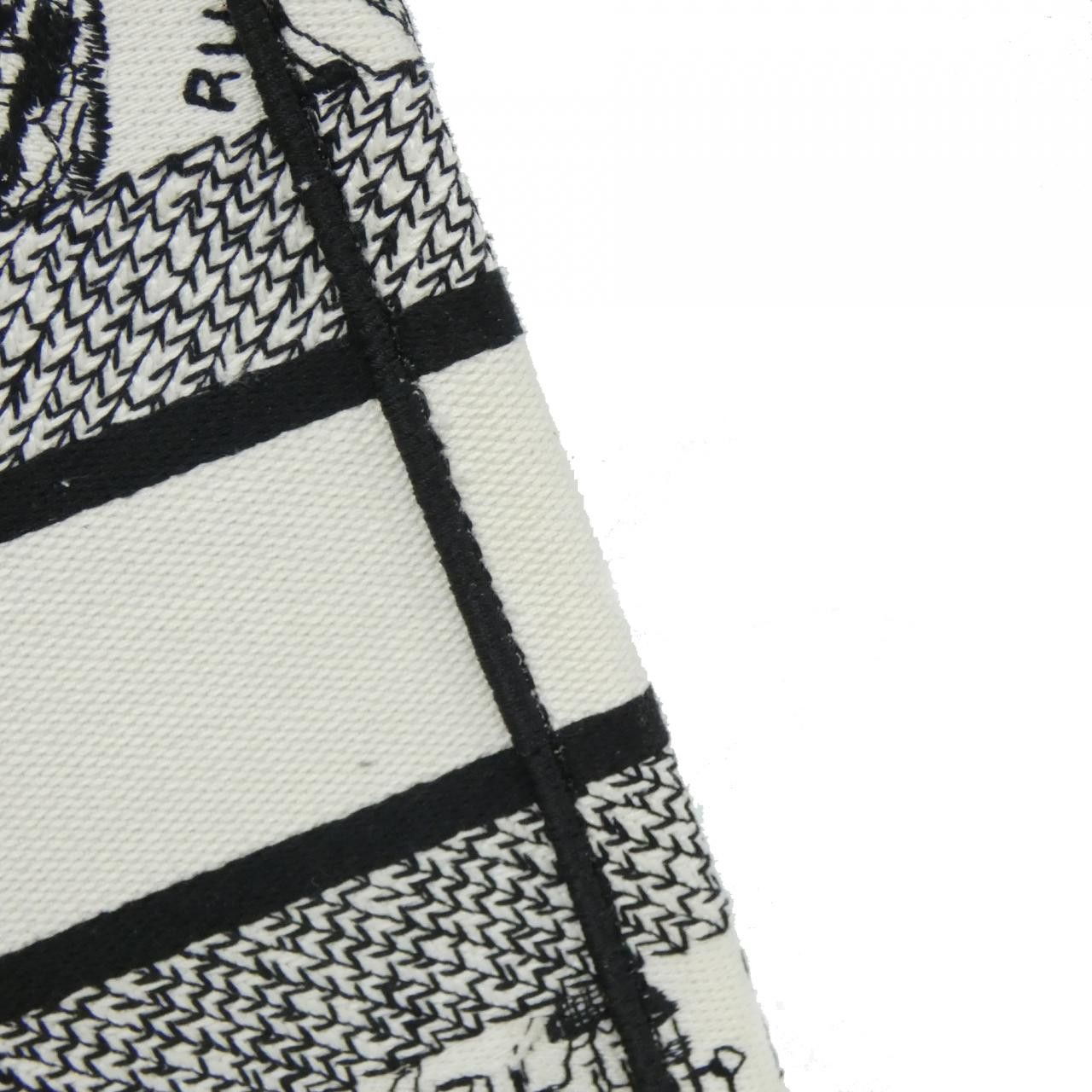 Dior Dior Christian Dior Plan De Paris Dior Book Tote Fabric Tote Bag Textile Tote Bag M1286ZOMP DUTY FREE for USA Size ONE SIZE - 5 Thumbnail