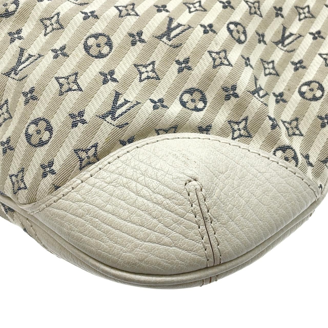 Louis Vuitton Louis Vuitton Louis Vuitton Monogram Croisette Marina Canvas Shoulder Bag Textile Crossbody Bag M95494 DUTY FREE for USA Size ONE SIZE - 3 Thumbnail