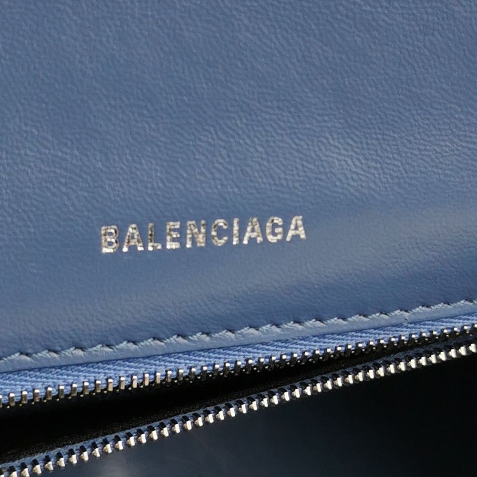 Balenciaga Balenciaga Women os Shoulder Bags Size ONE SIZE - 8 Thumbnail