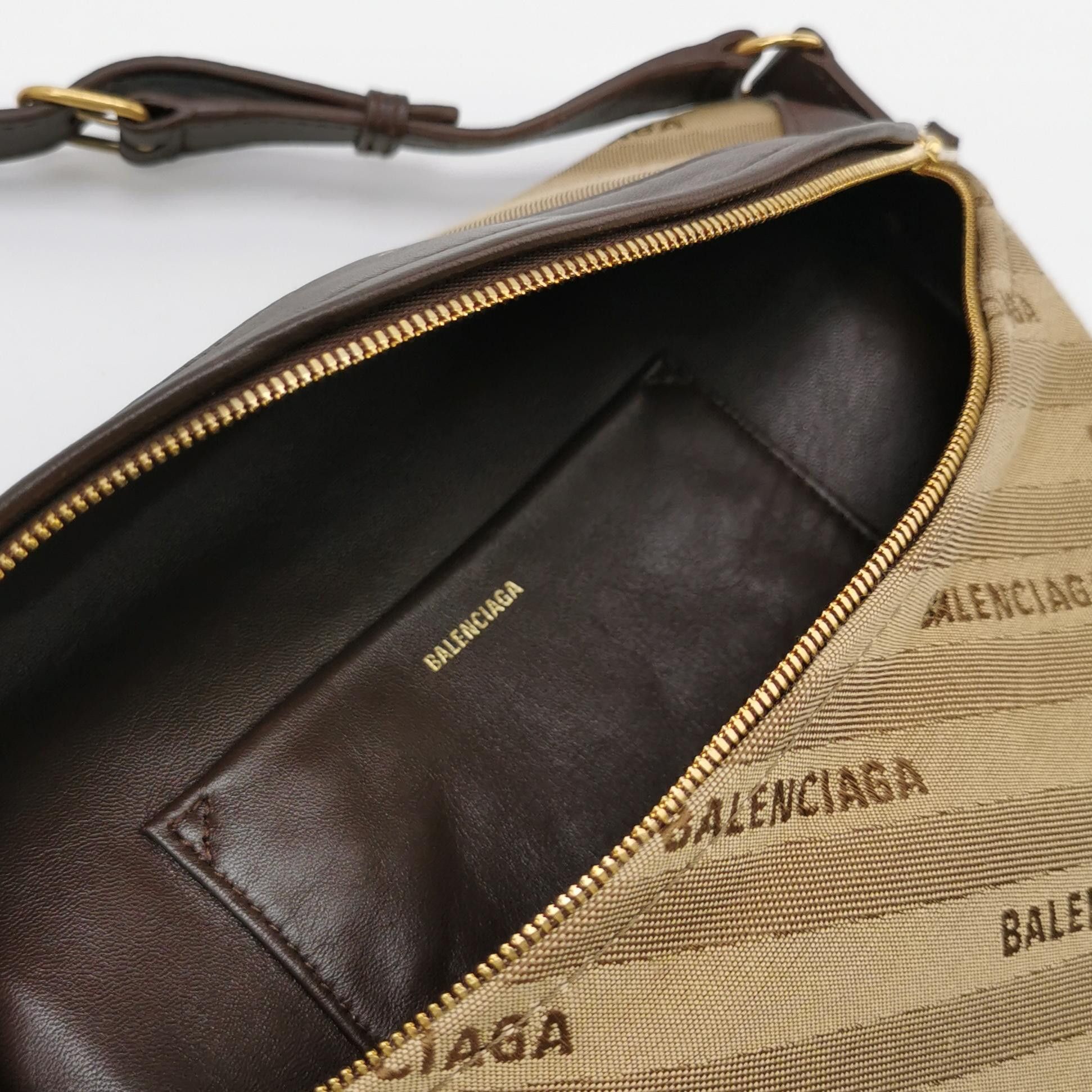 Balenciaga Balenciaga Women os Shoulder Bags Size ONE SIZE - 7 Thumbnail
