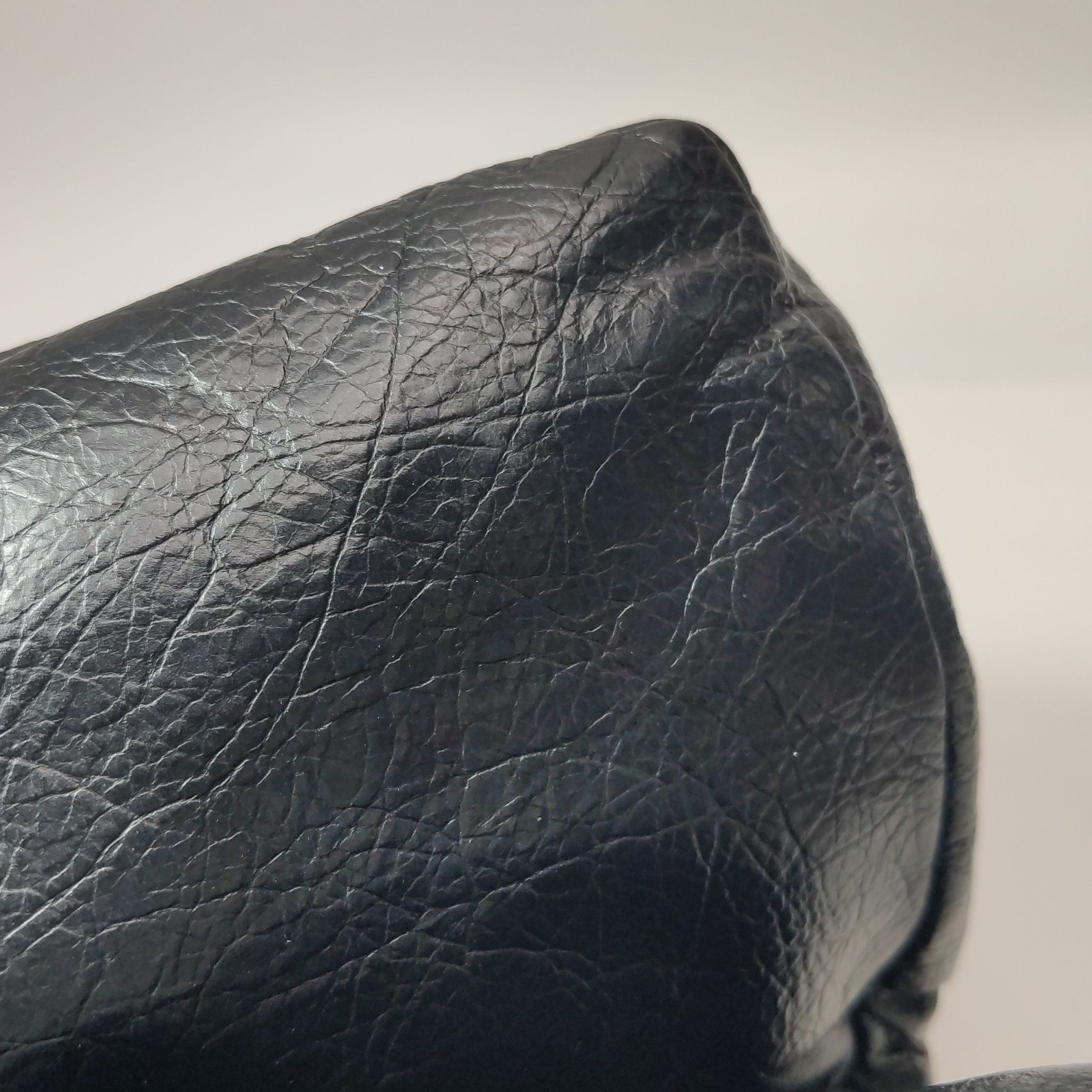 Balenciaga Balenciaga Women os Shoulder Bags Size ONE SIZE - 15 Thumbnail