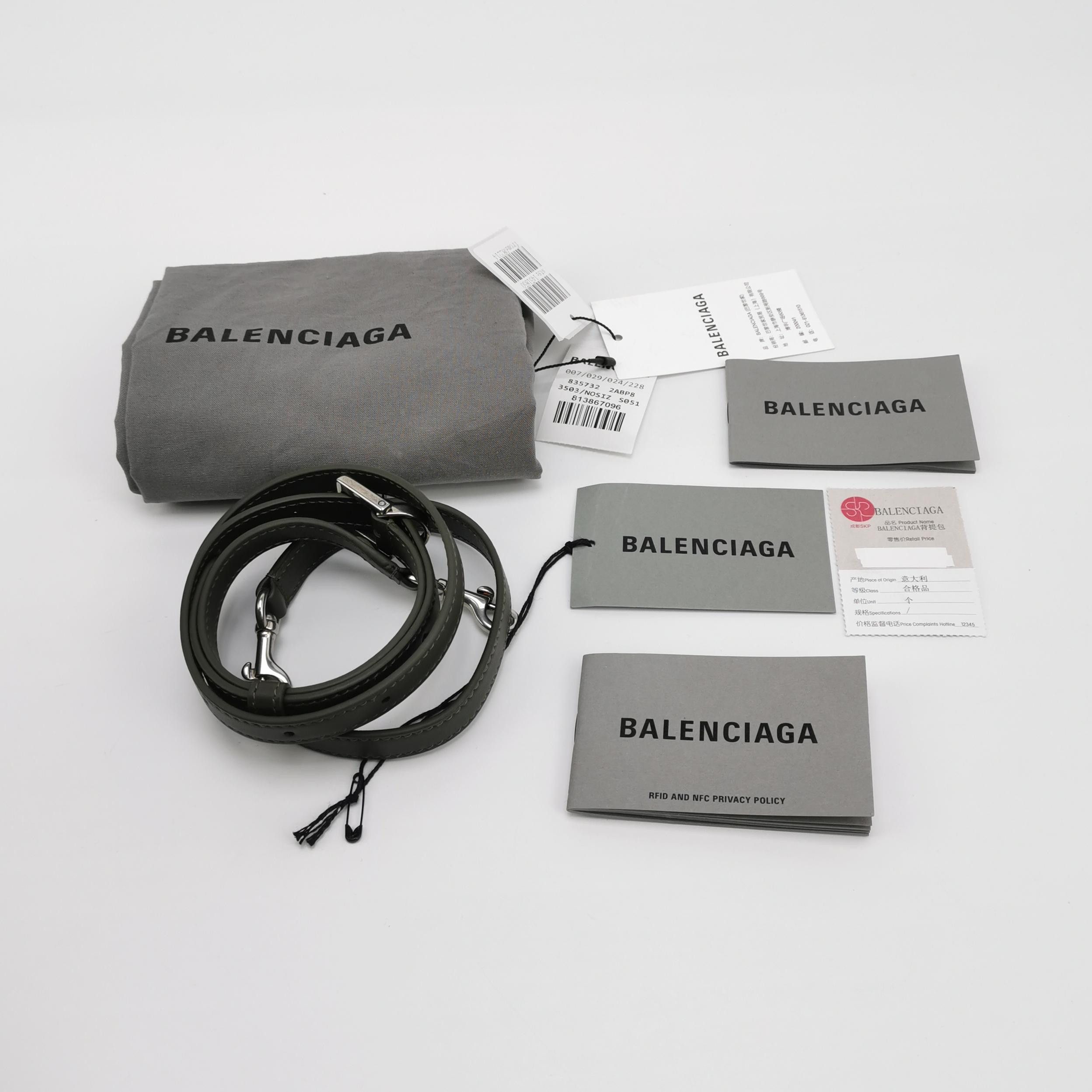 Balenciaga Balenciaga Women os Shoulder Bags Size ONE SIZE - 9 Thumbnail