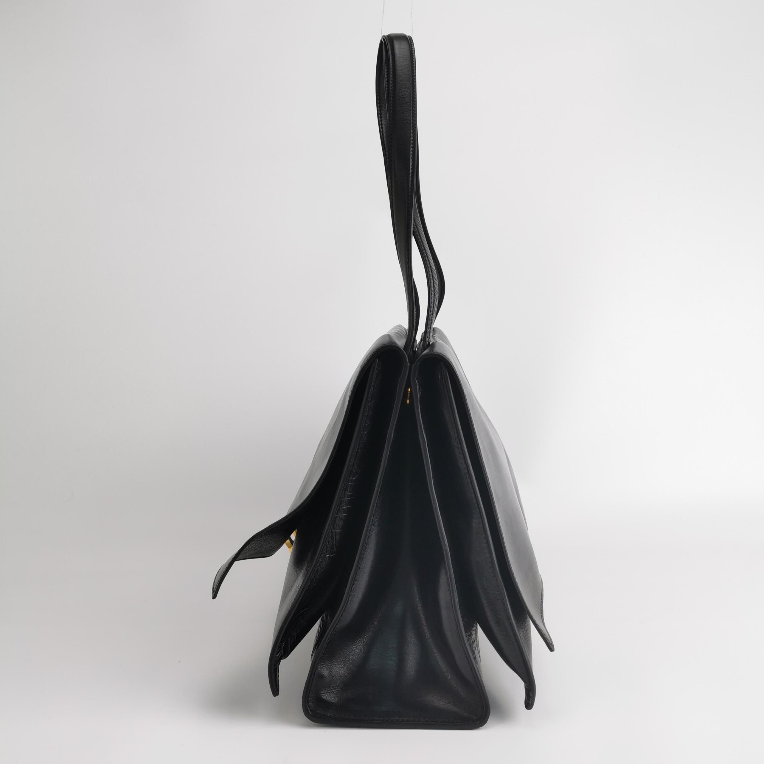 Balenciaga Balenciaga Women os Shoulder Bags Size ONE SIZE - 4 Thumbnail