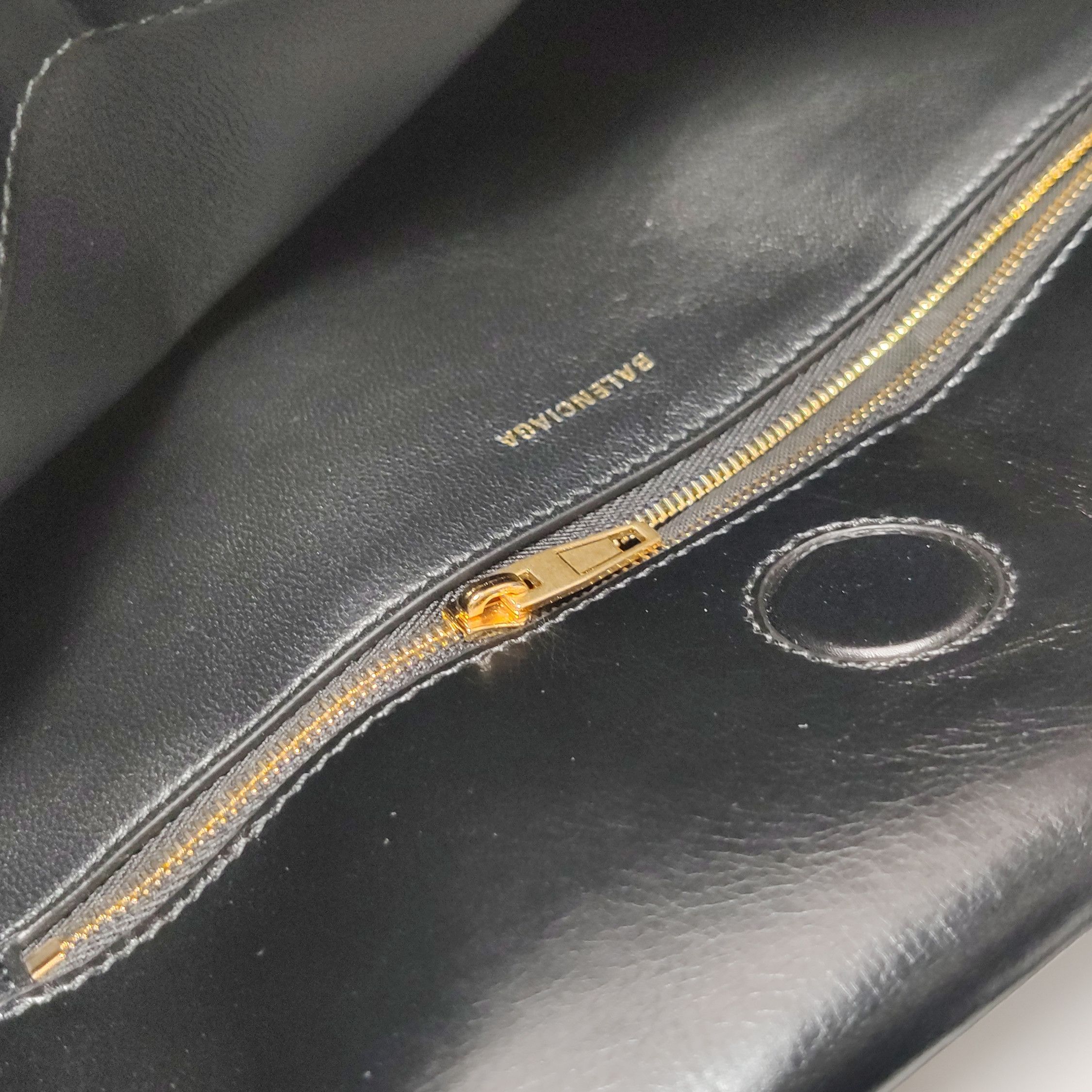 Balenciaga Balenciaga Women os Shoulder Bags Size ONE SIZE - 14 Thumbnail