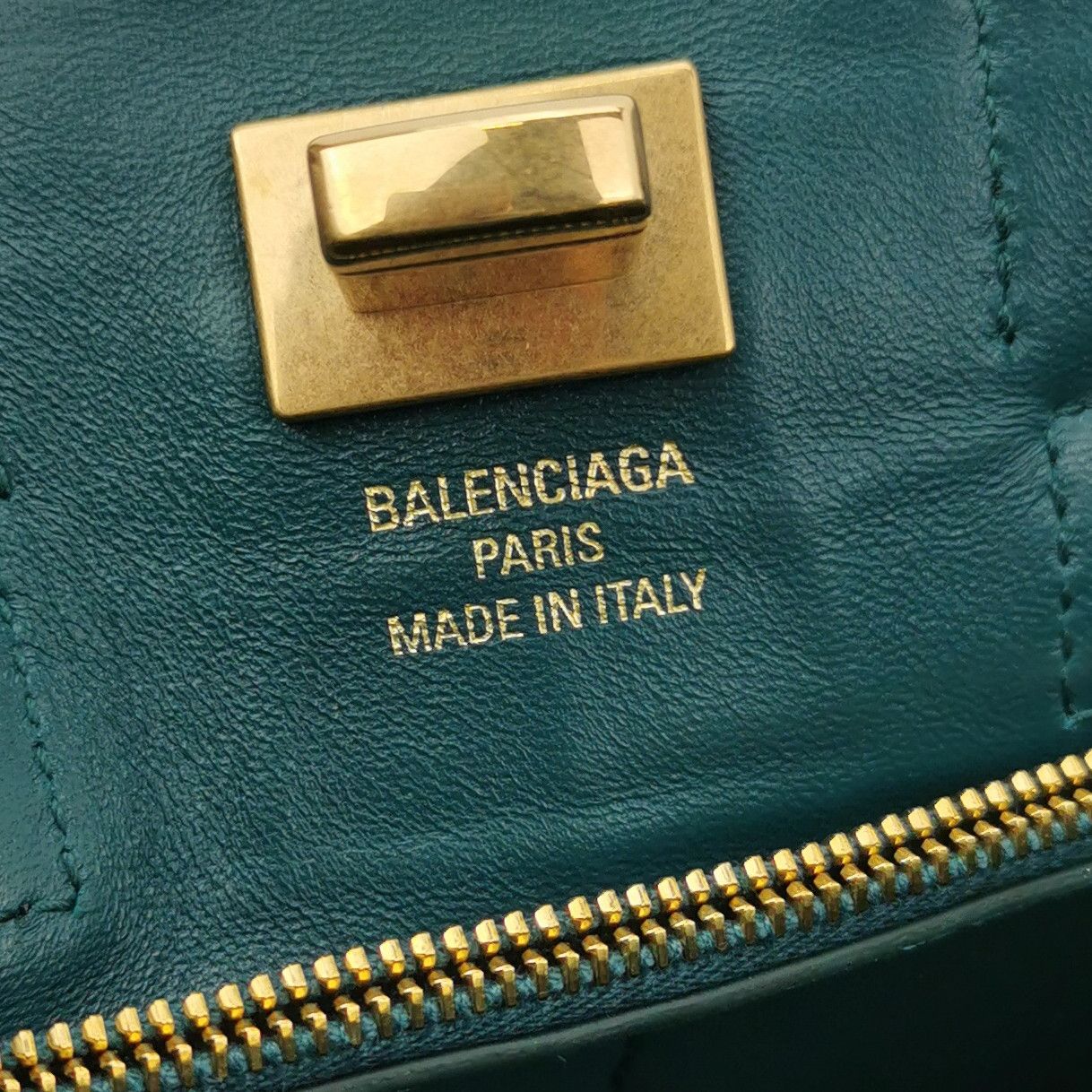 Balenciaga Balenciaga Women os Shoulder Bags Size ONE SIZE - 8 Thumbnail
