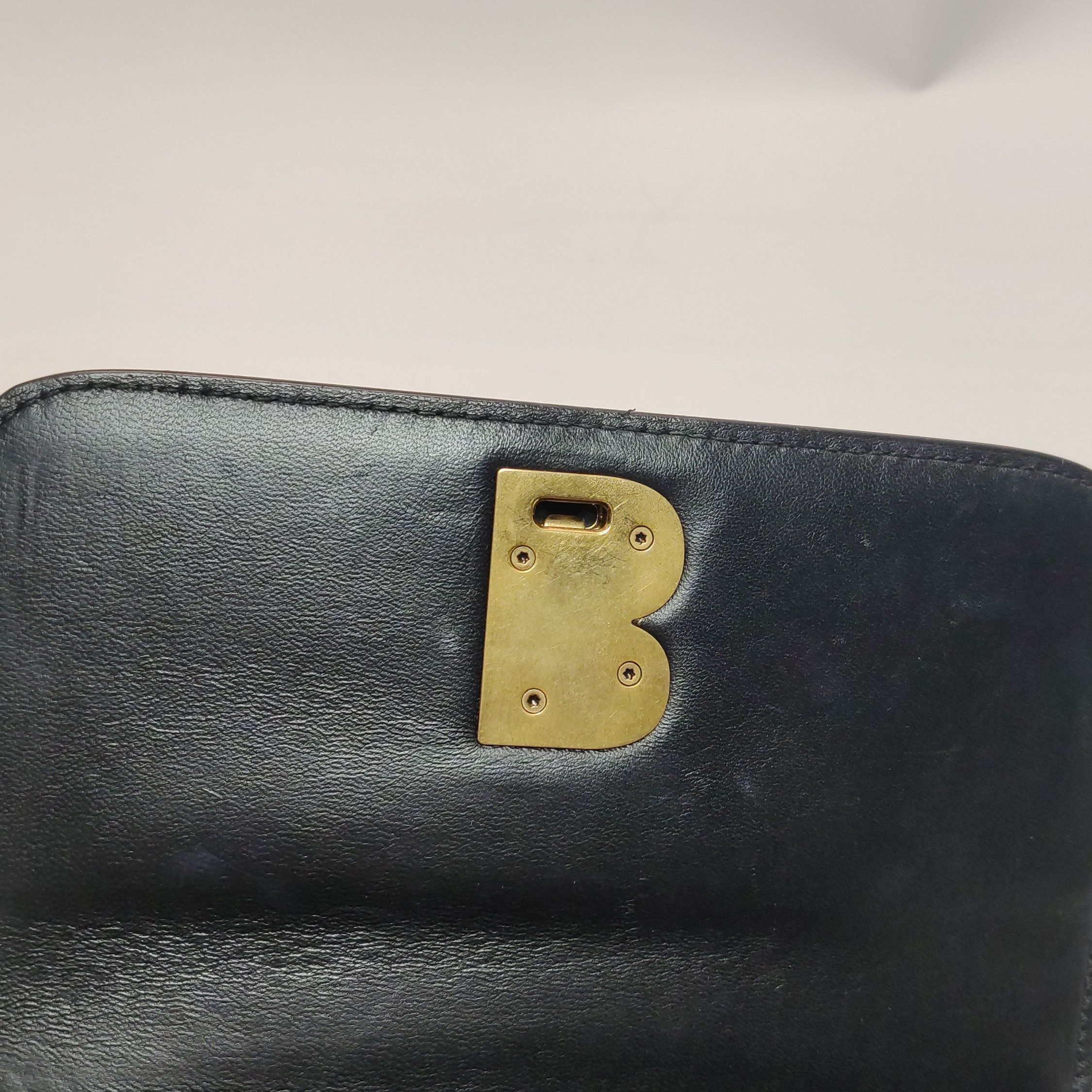 Balenciaga Balenciaga Women os Shoulder Bags Size ONE SIZE - 10 Thumbnail