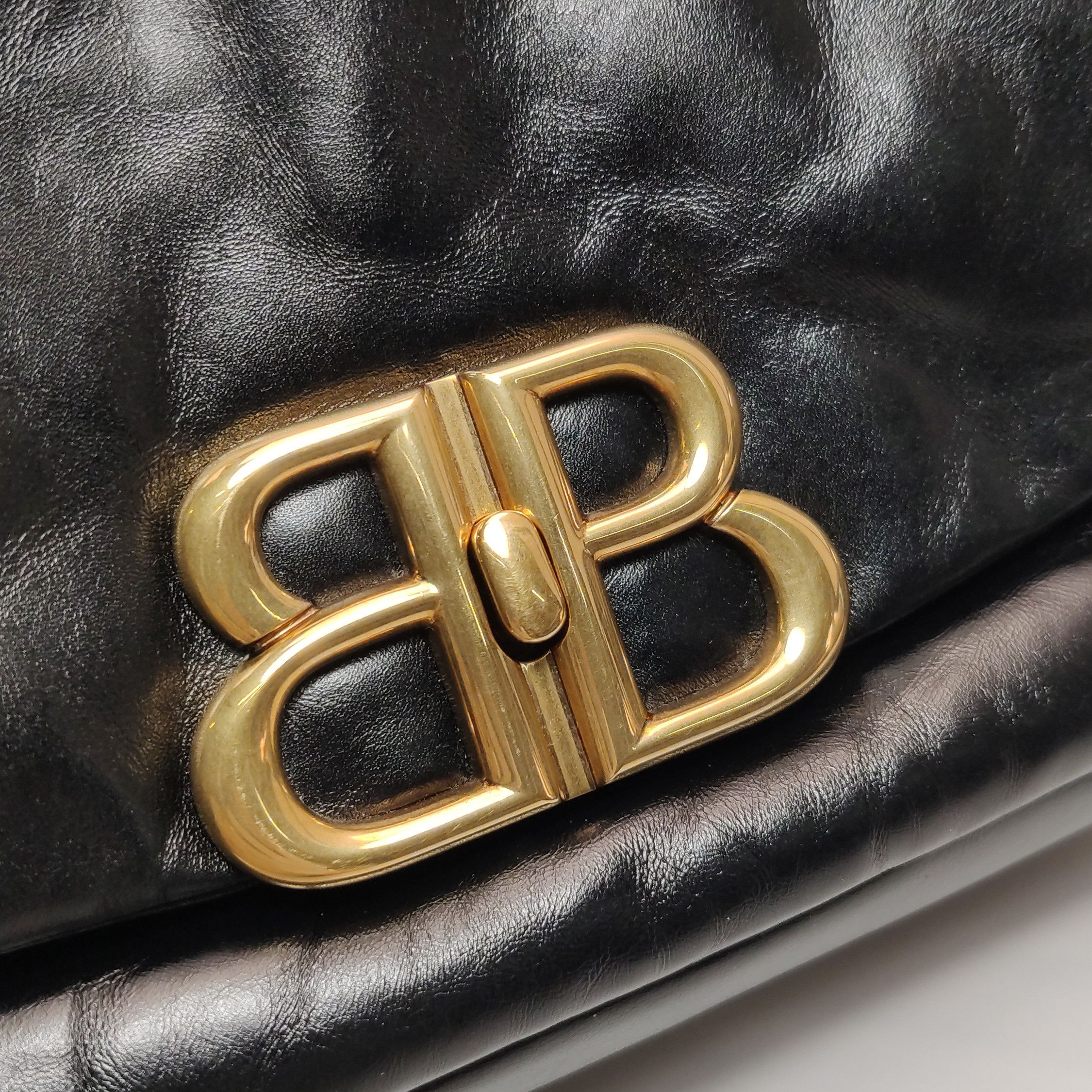 Balenciaga Balenciaga Women os Shoulder Bags Size ONE SIZE - 11 Thumbnail