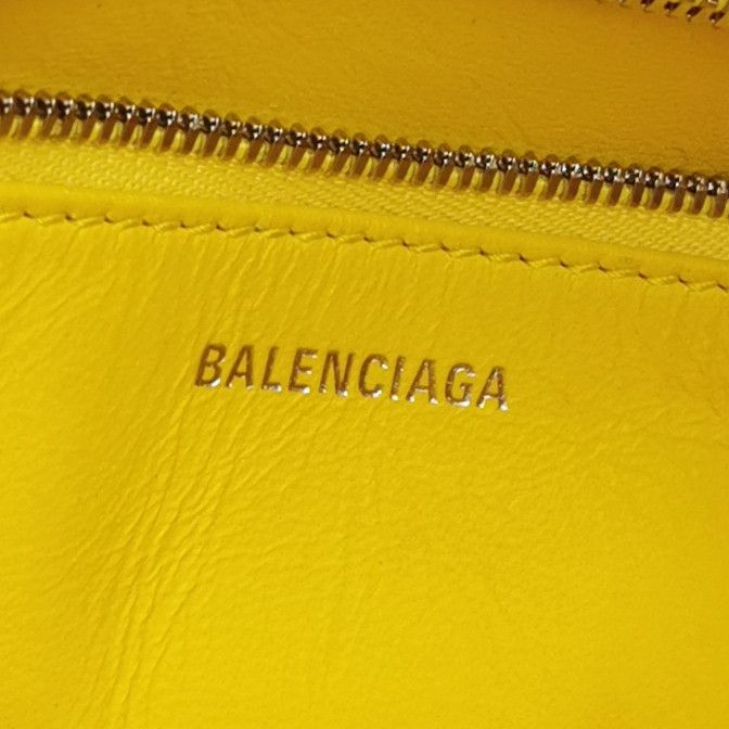 Balenciaga Balenciaga Women os Shoulder Bags Size ONE SIZE - 8 Thumbnail