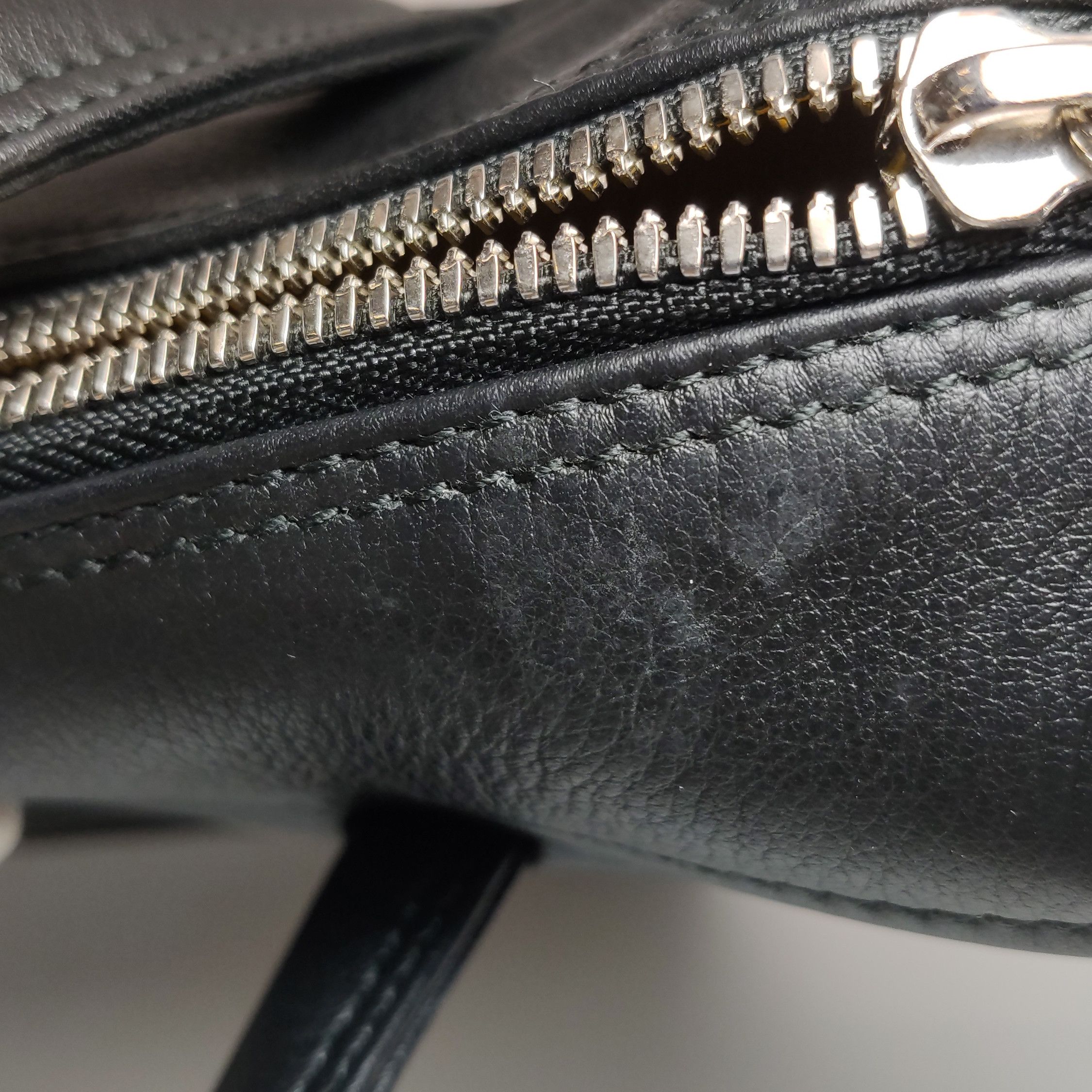 Balenciaga Balenciaga Women os Shoulder Bags Size ONE SIZE - 18 Thumbnail