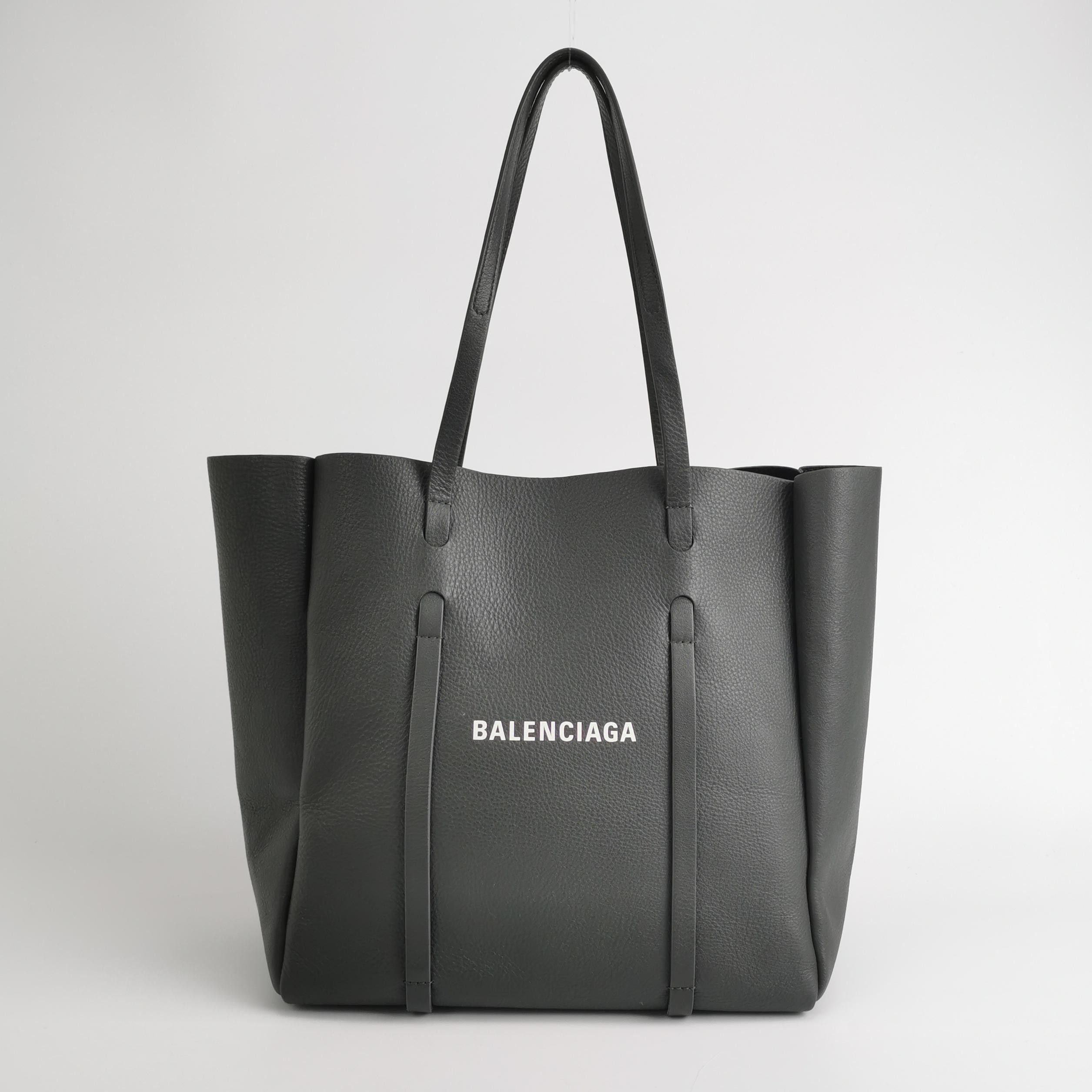 Balenciaga Balenciaga Women os Shoulder Bags Size ONE SIZE - 9 Thumbnail
