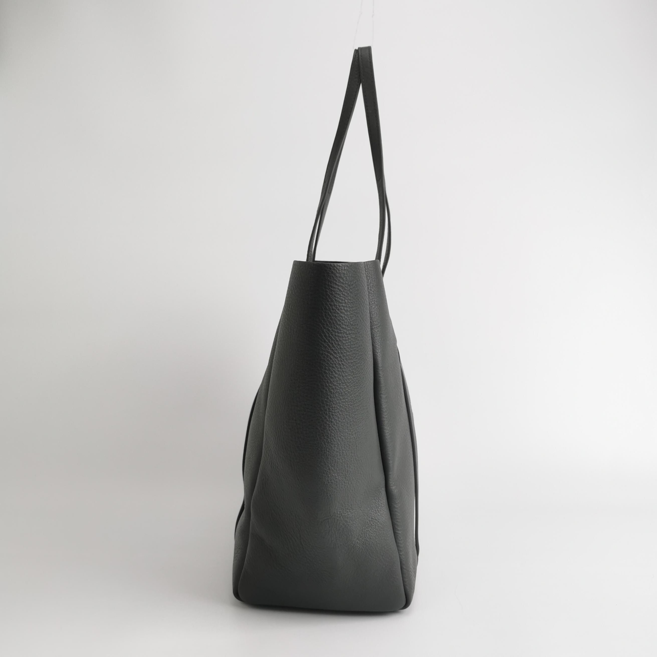 Balenciaga Balenciaga Women os Shoulder Bags Size ONE SIZE - 4 Thumbnail