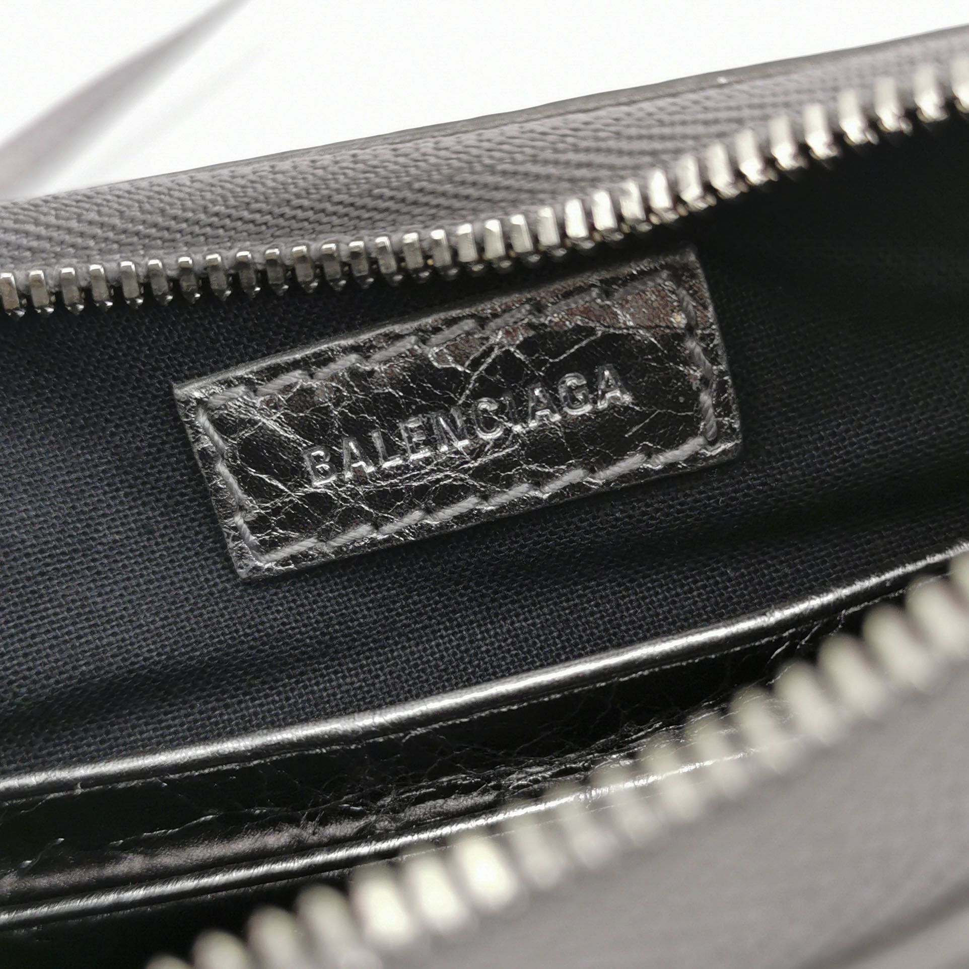 Balenciaga Balenciaga Women os Shoulder Bags Size ONE SIZE - 8 Thumbnail