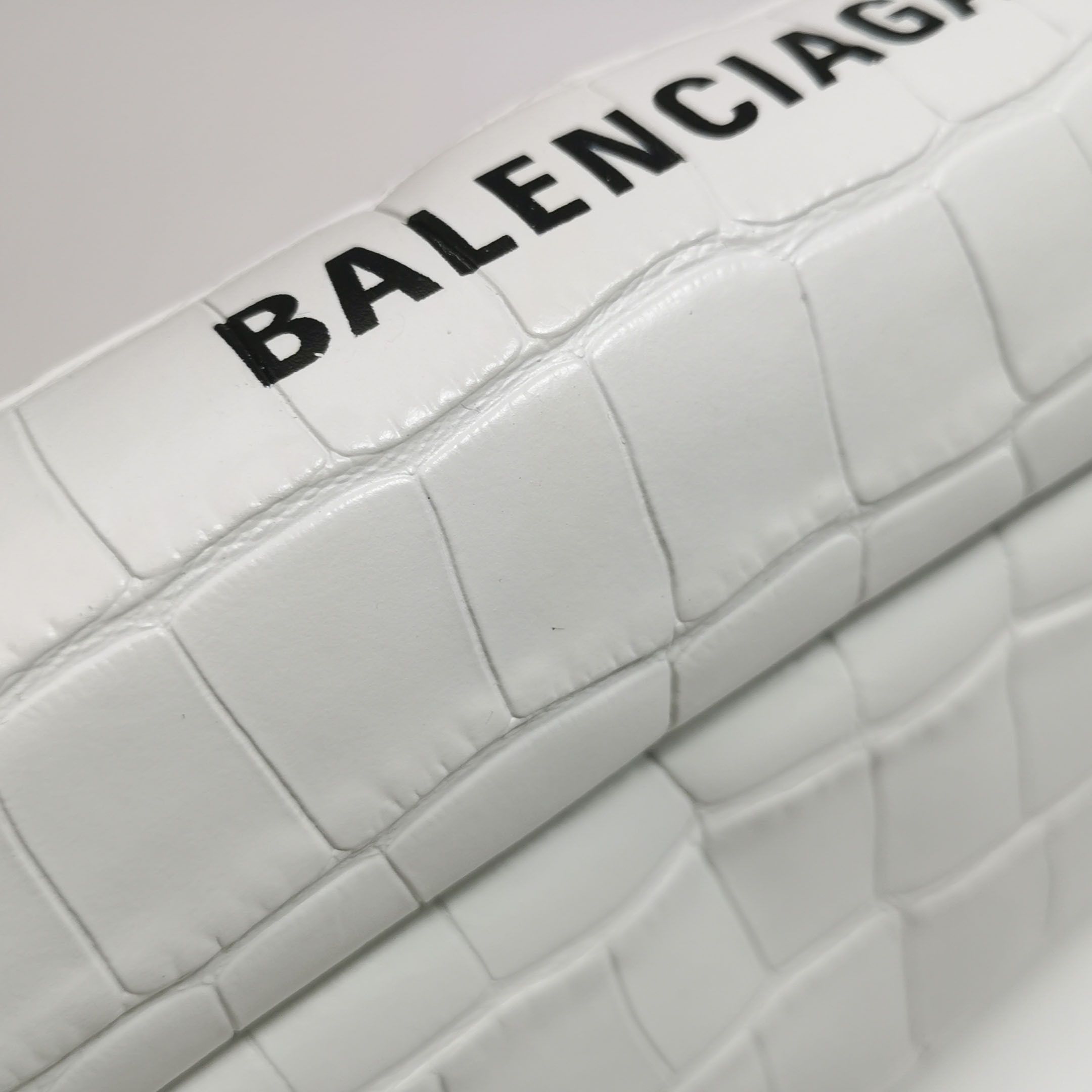 Balenciaga Balenciaga Women os Shoulder Bags Size ONE SIZE - 20 Thumbnail